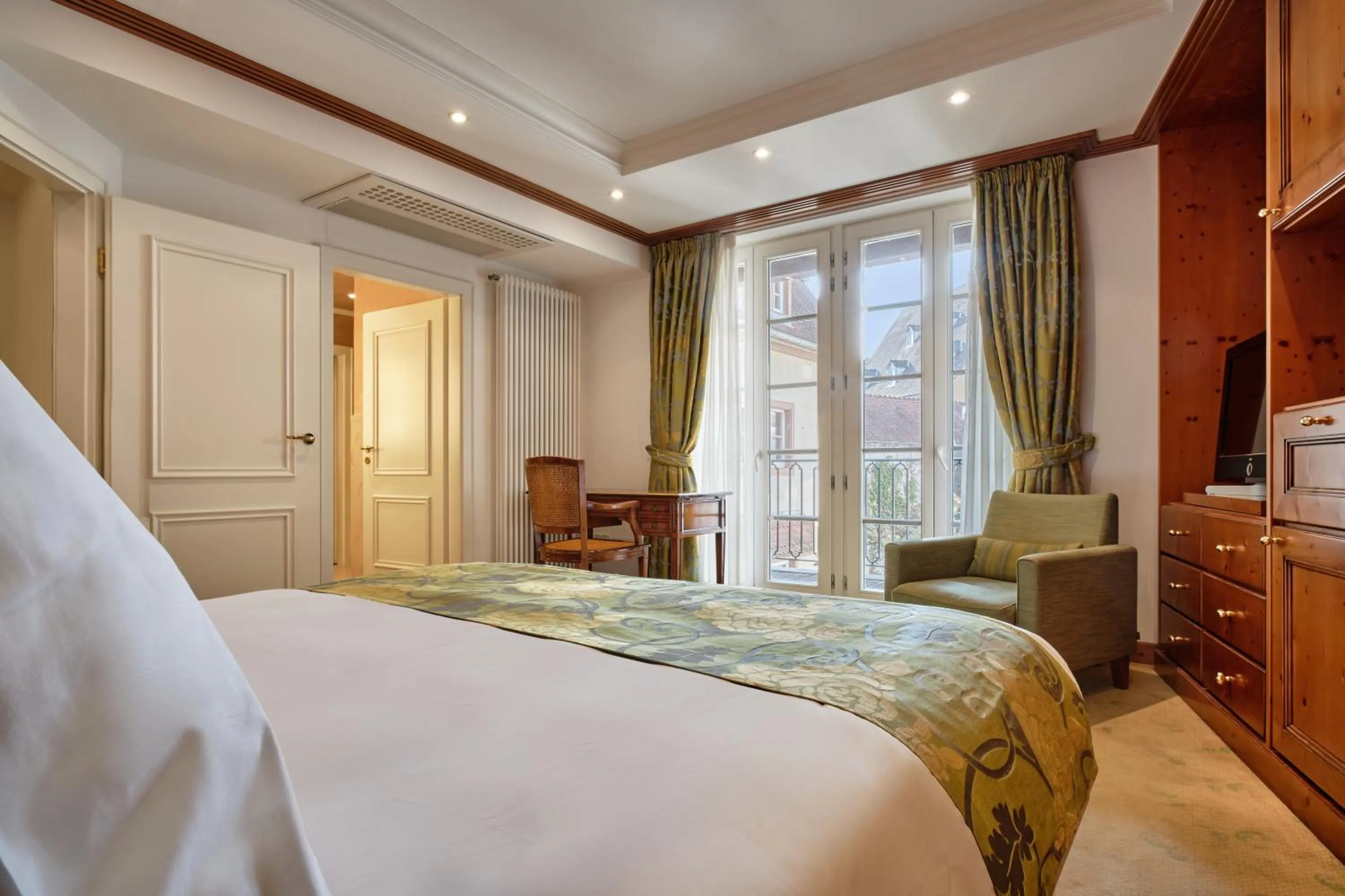 Bedroom, Bed in Hotel & Spa A la cour d'Alsace by HappyCulture