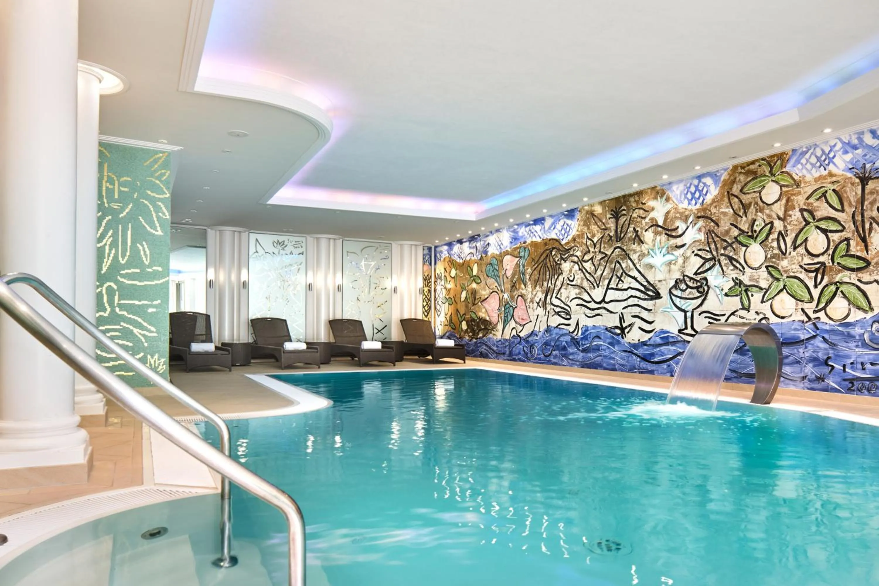 Swimming pool in Hotel & Spa A la cour d'Alsace by HappyCulture