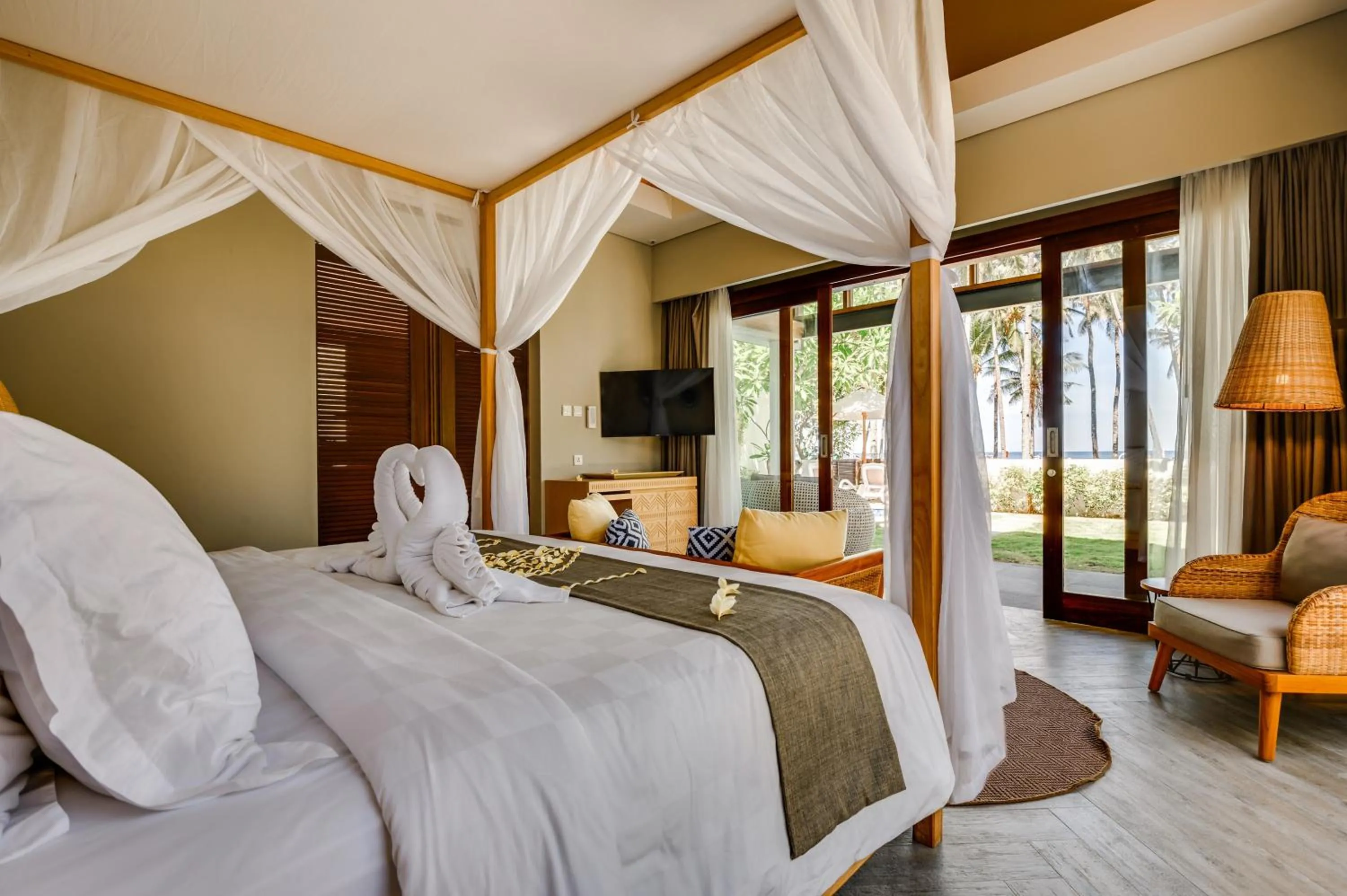 Bedroom, Bed in The Kayana Beach Lombok