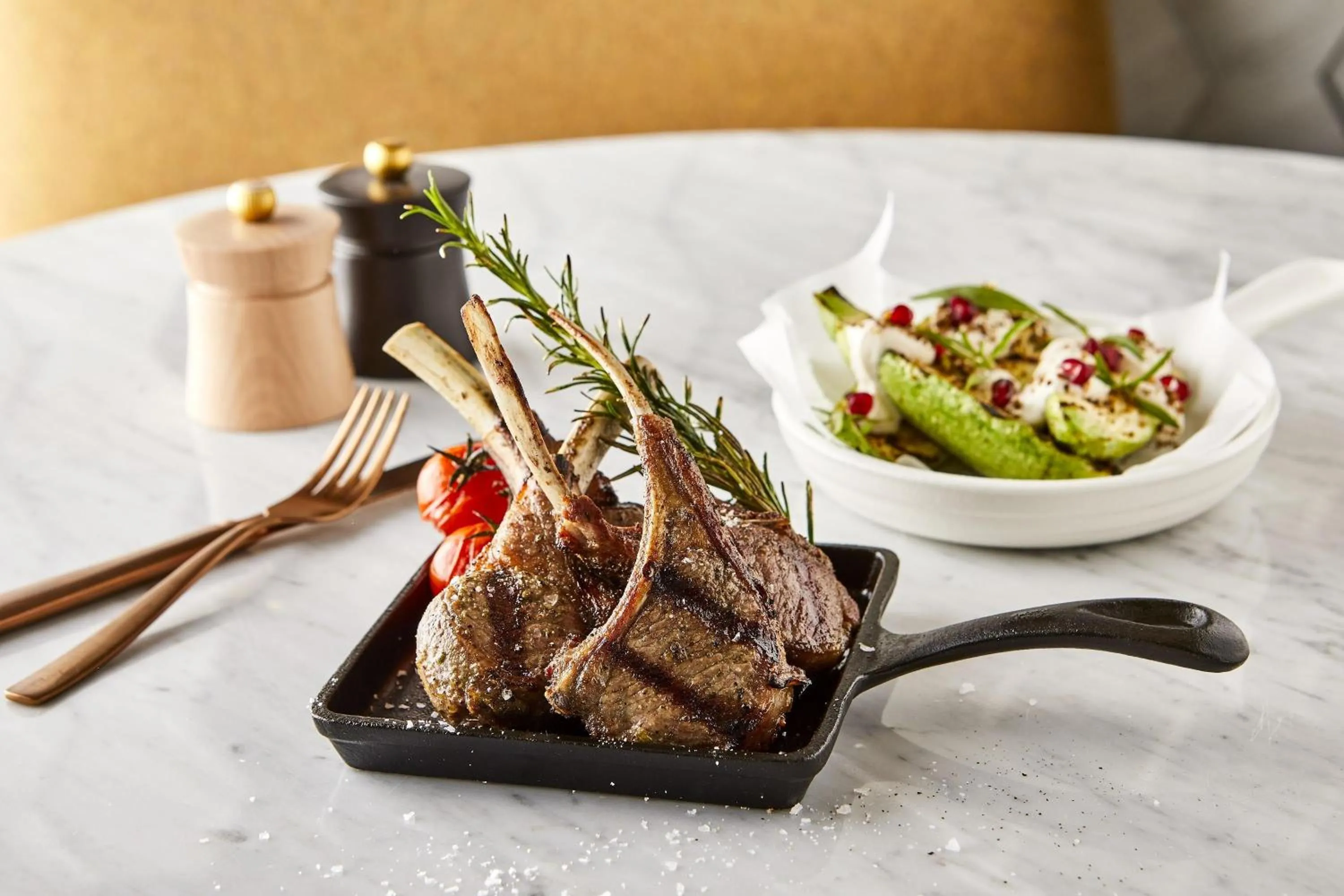 Restaurant/places to eat in Andaz Dubai The Palm, By Hyatt