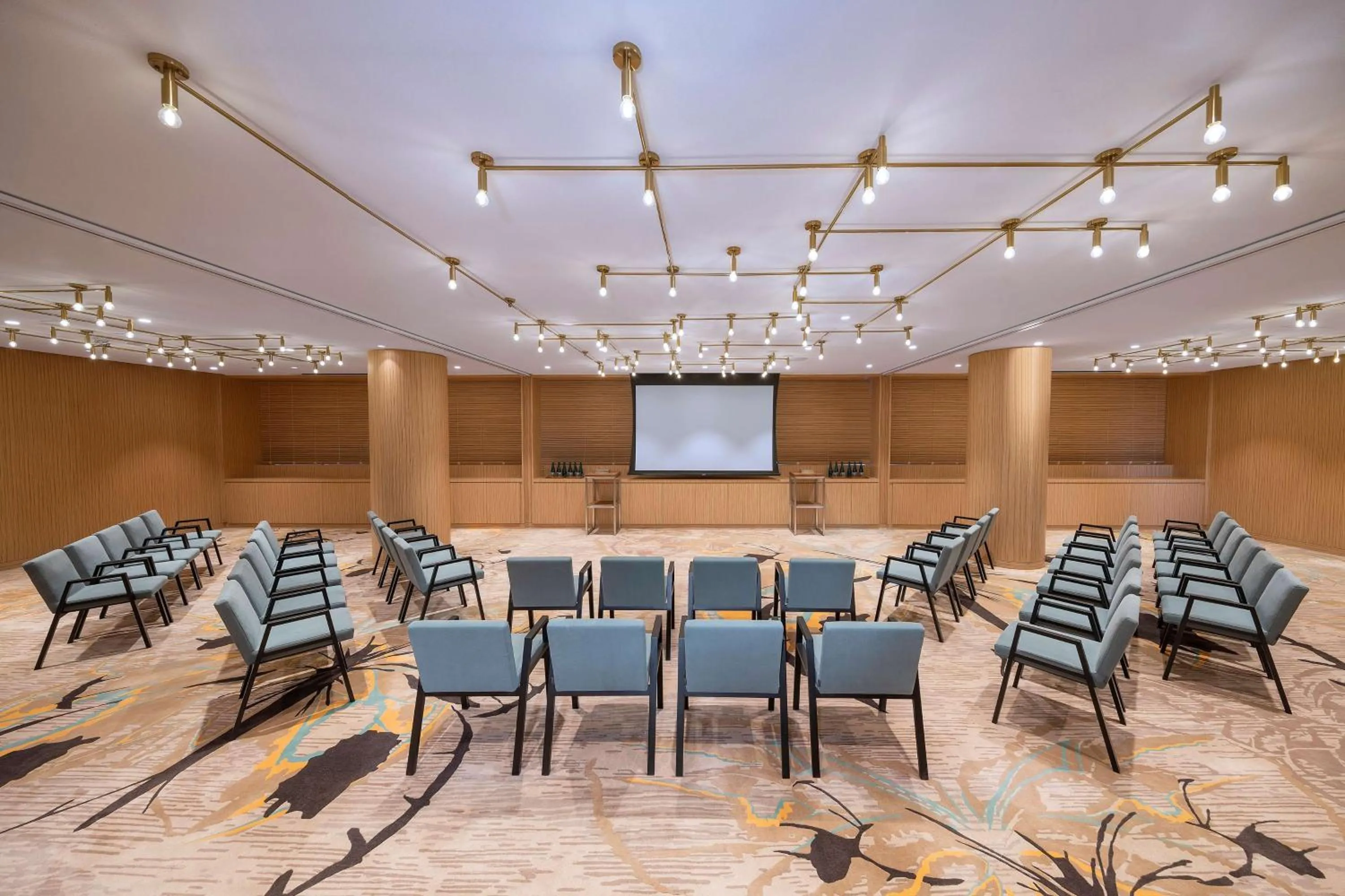Meeting/conference room in Andaz Dubai The Palm, By Hyatt