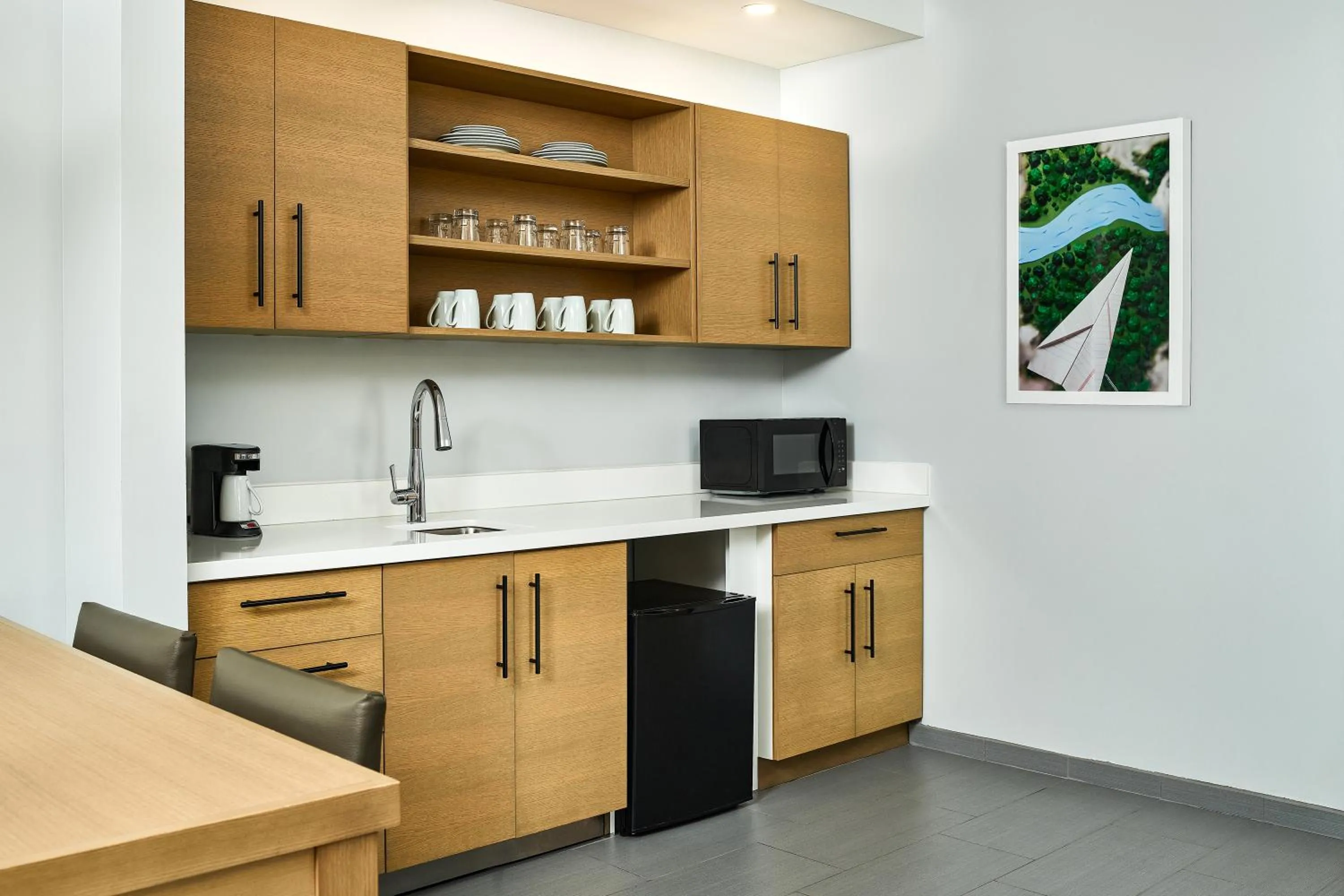 Coffee/tea facilities in Hyatt Place Pena Station/Denver Airport