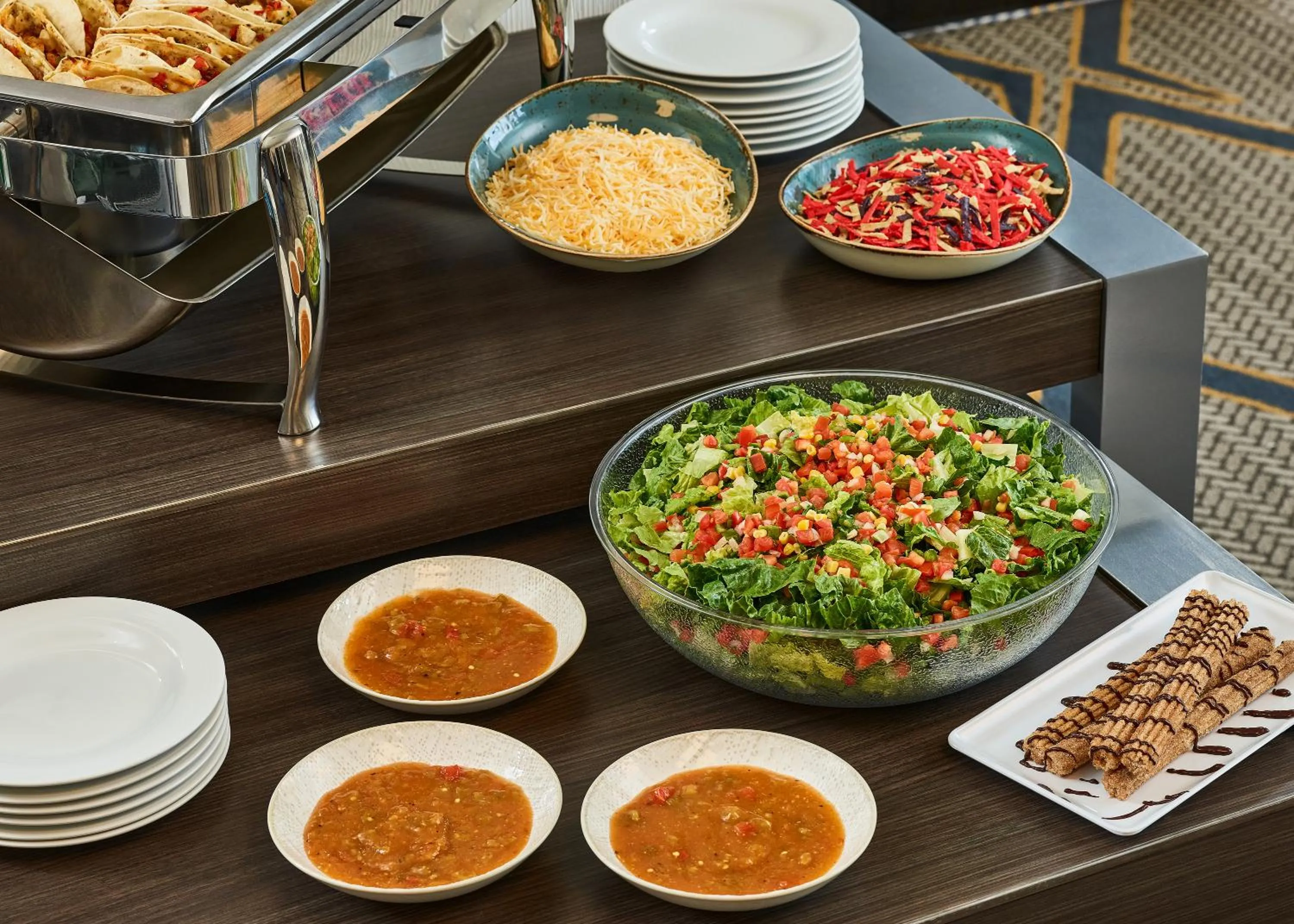 Food in Hyatt Place Pena Station/Denver Airport