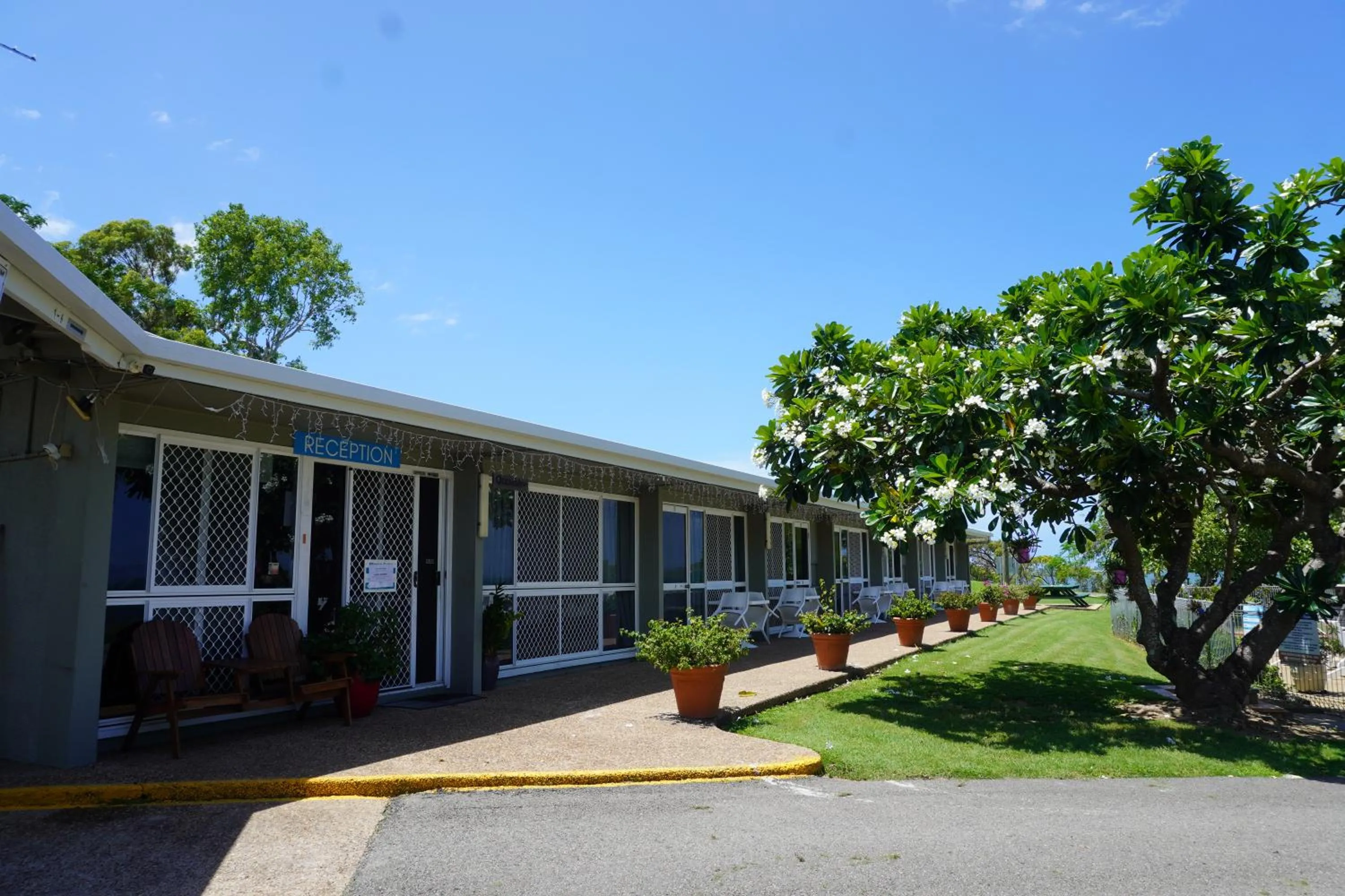 Property building in Ocean View Motel Bowen