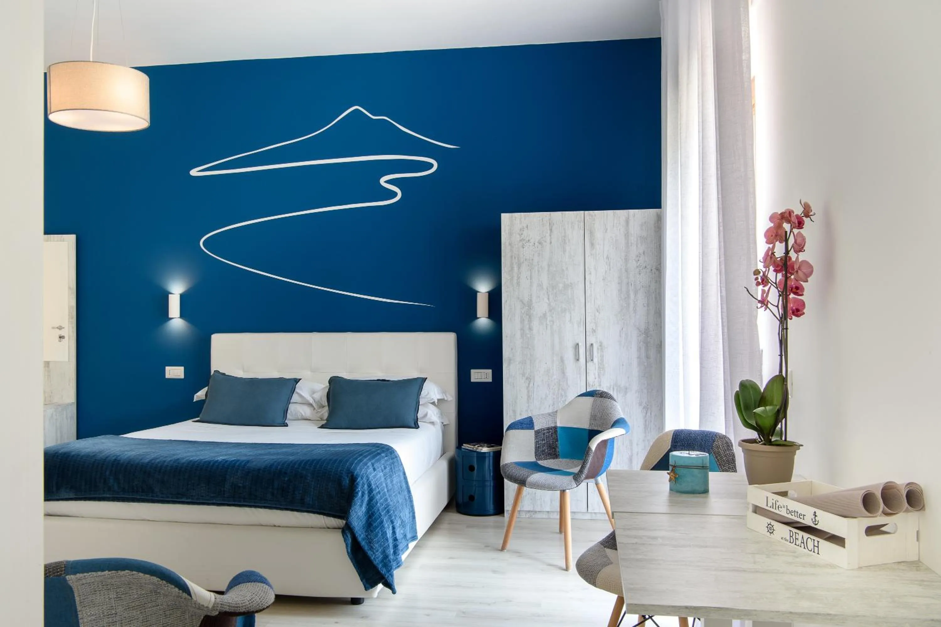 Bed in Les Suites des Tout le Monde