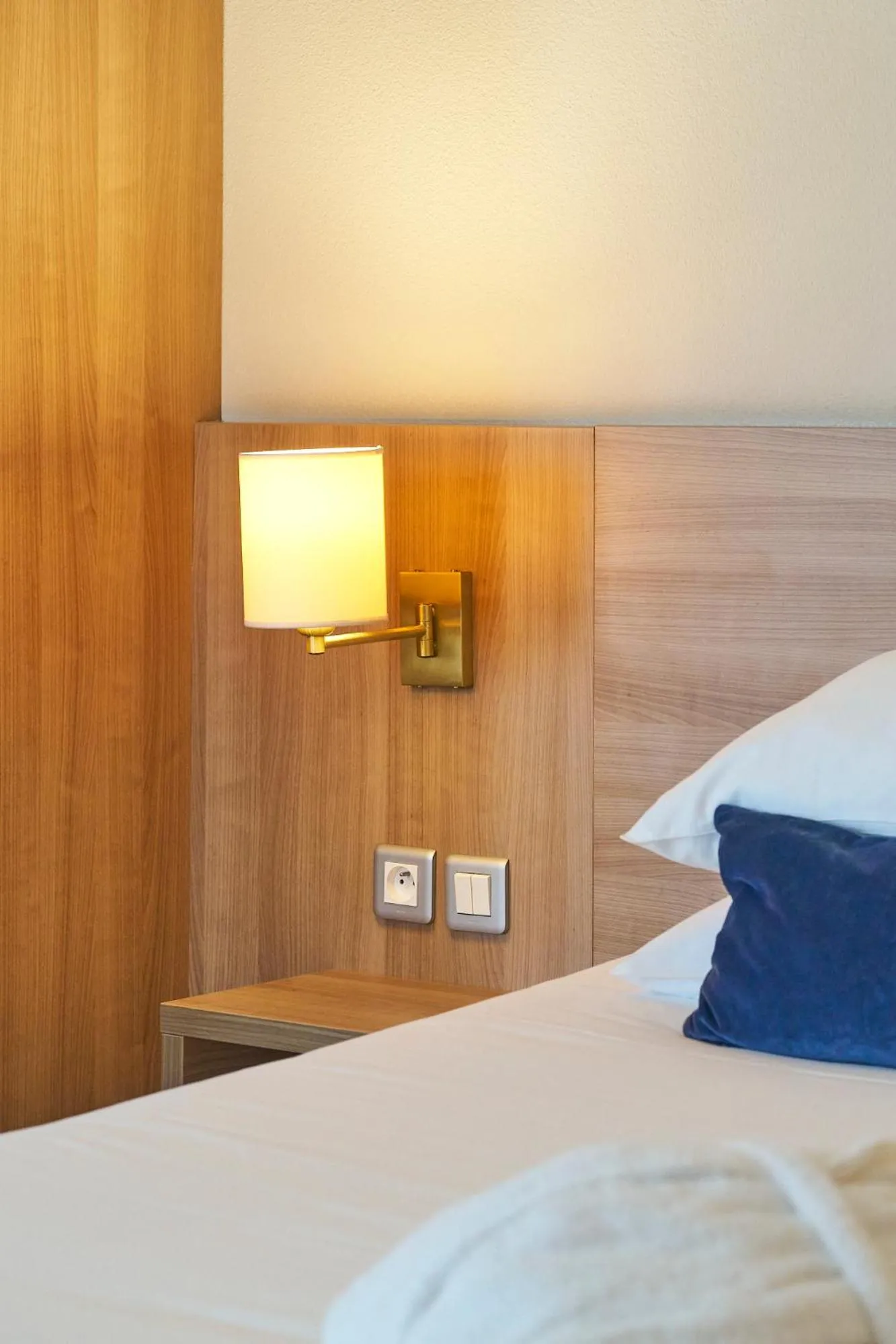 Bed in Best Western Plus Ajaccio Amirauté