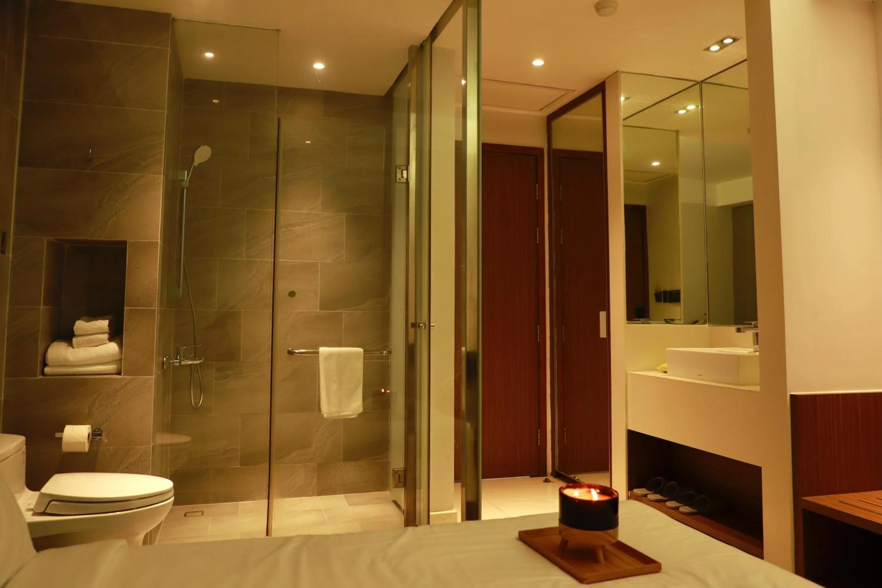 Bathroom in The Luxe Hotel