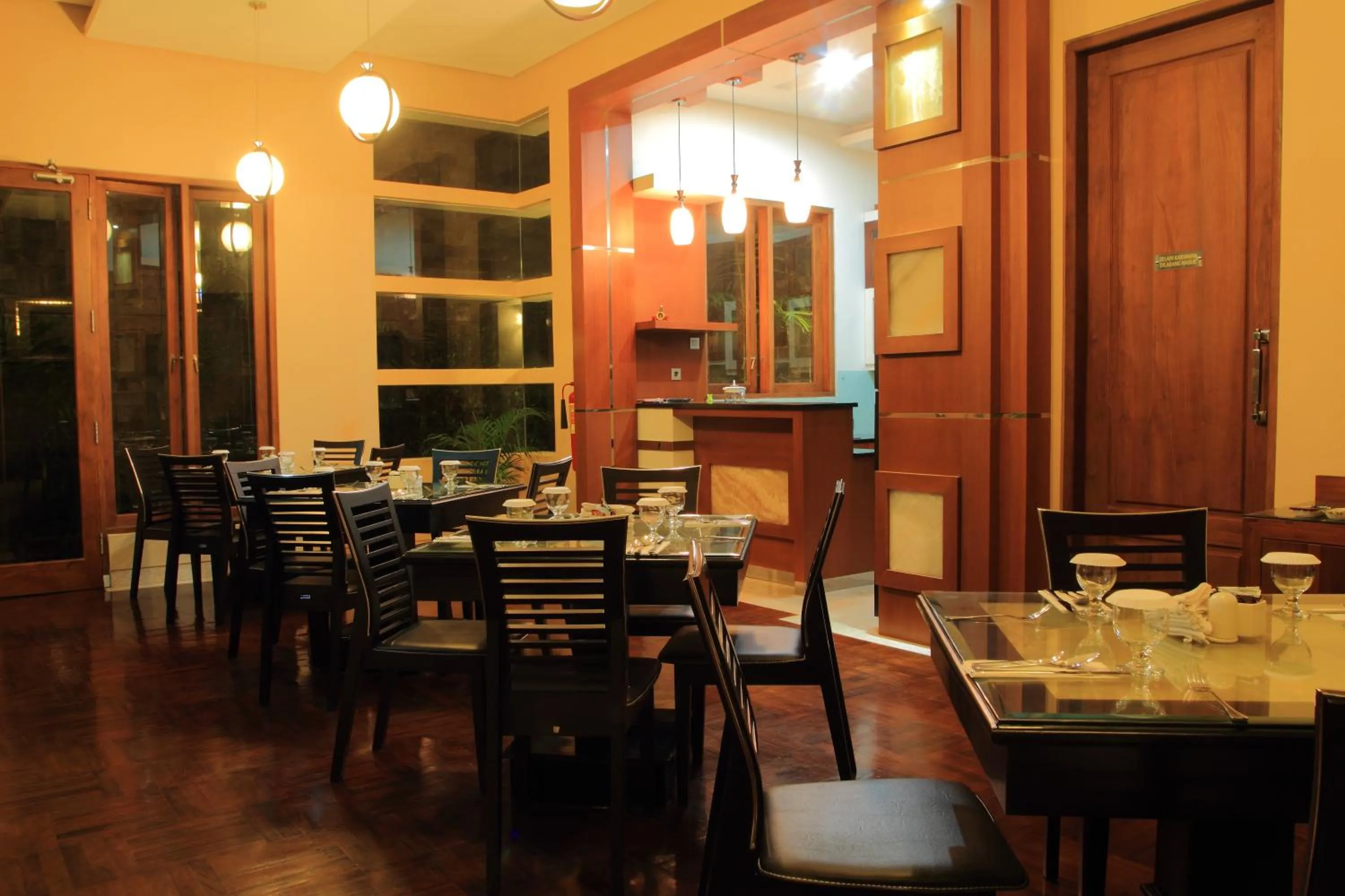 Restaurant/places to eat in Omah Qu Guesthouse Malioboro