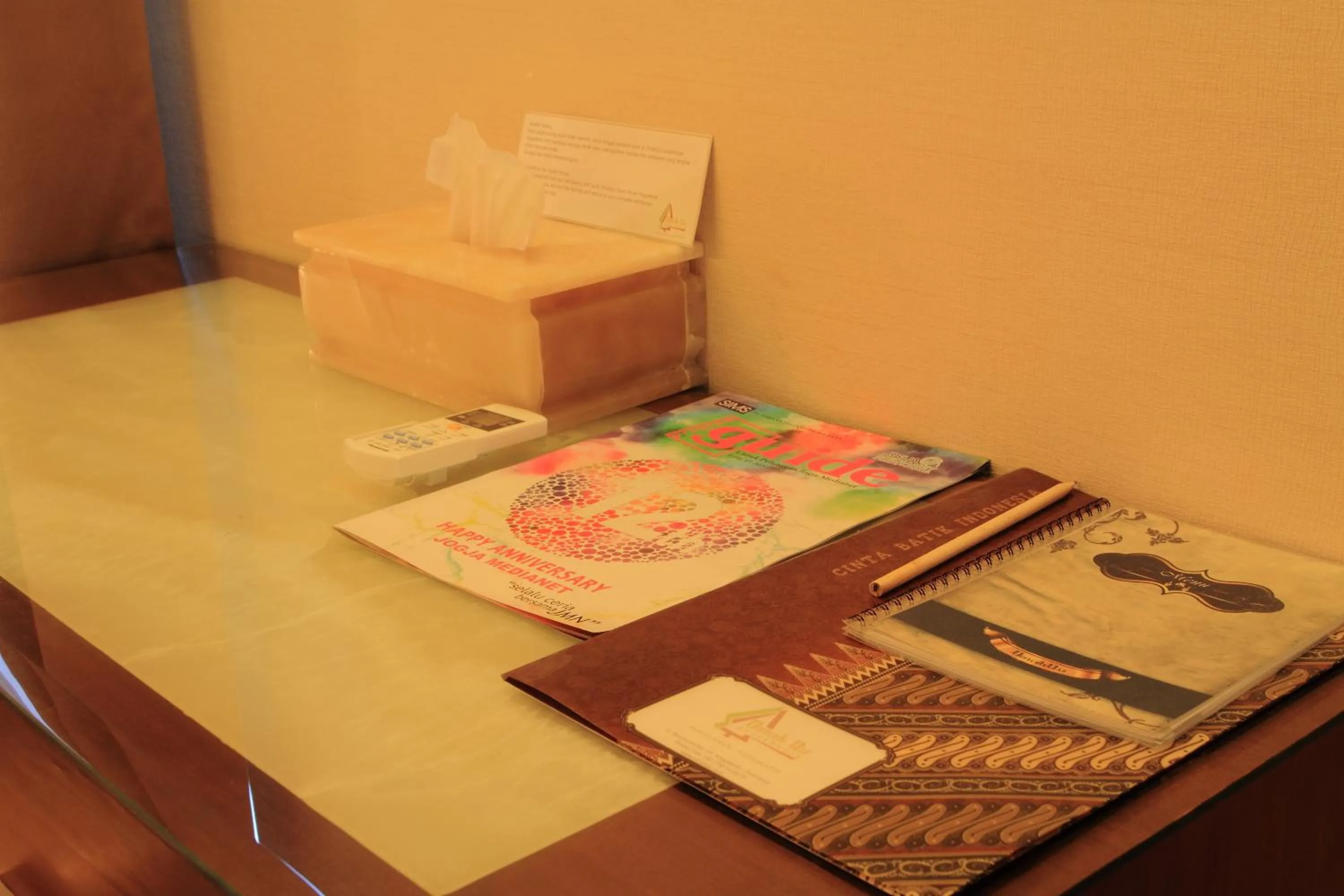 Photo of the whole room in Omah Qu Guesthouse Malioboro