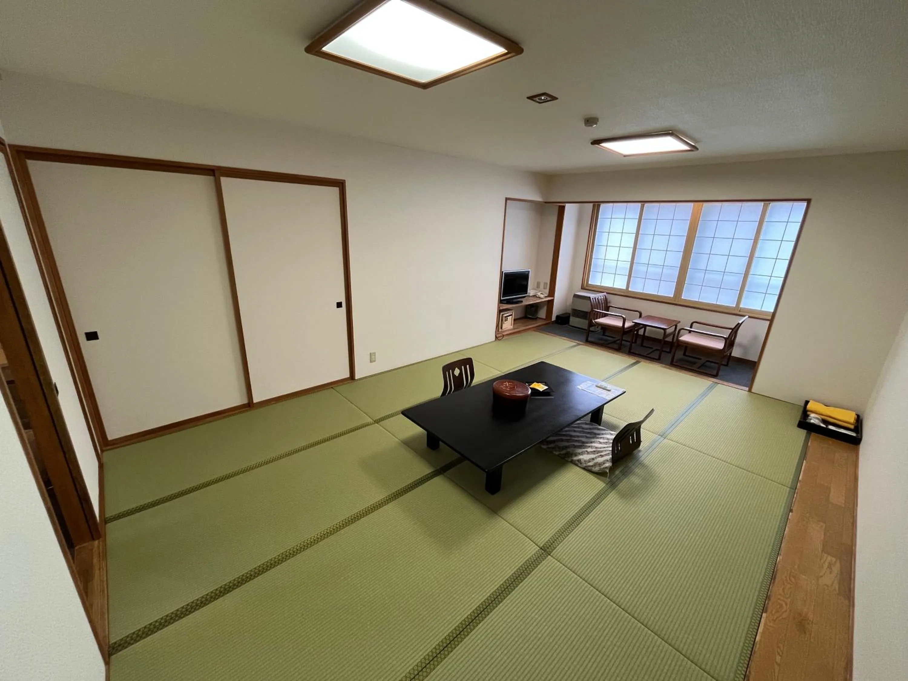 Living room in Hotel Yuzawa Yuzawa Denkiya