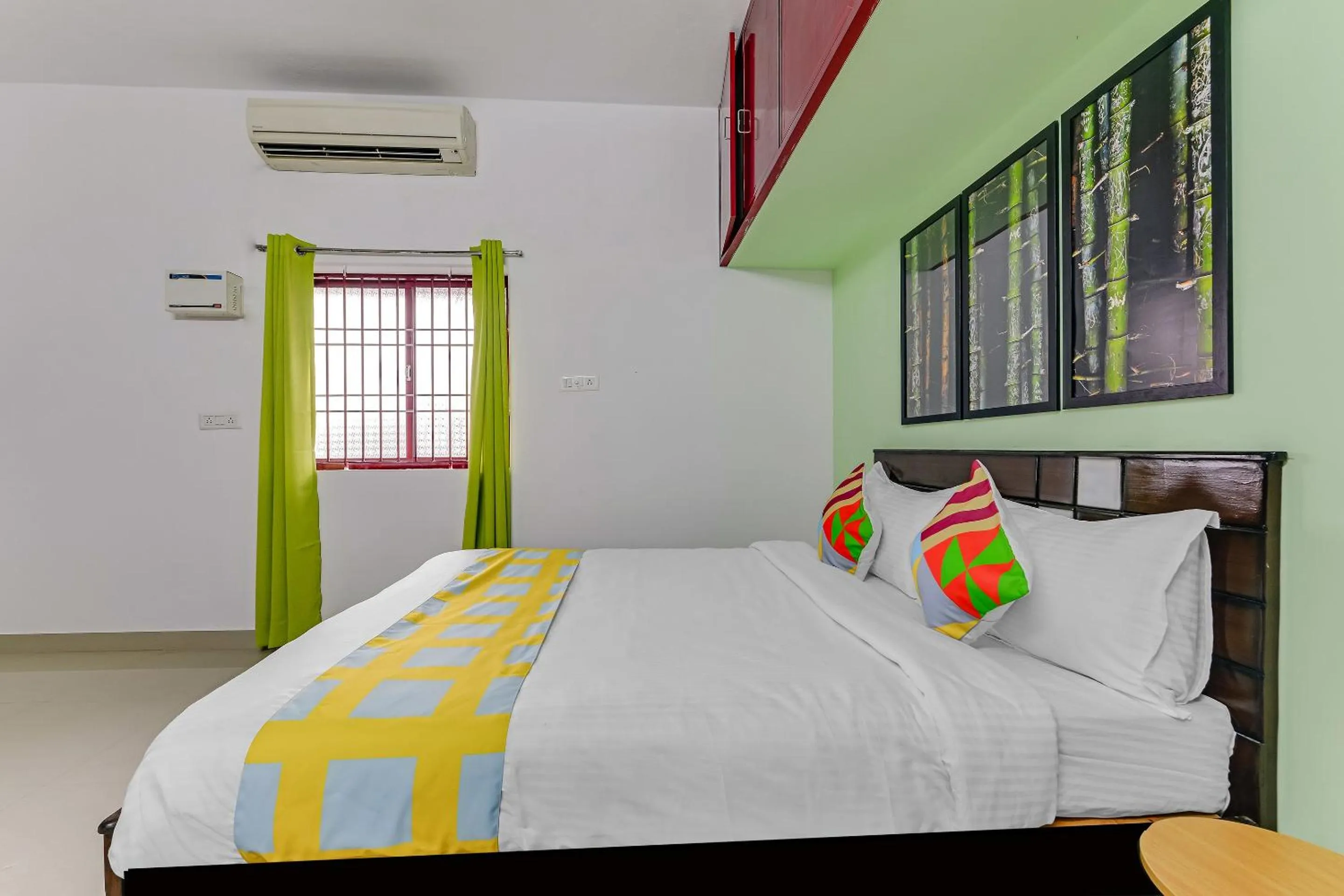 Bedroom, Bed in Hotel O JJ Residency