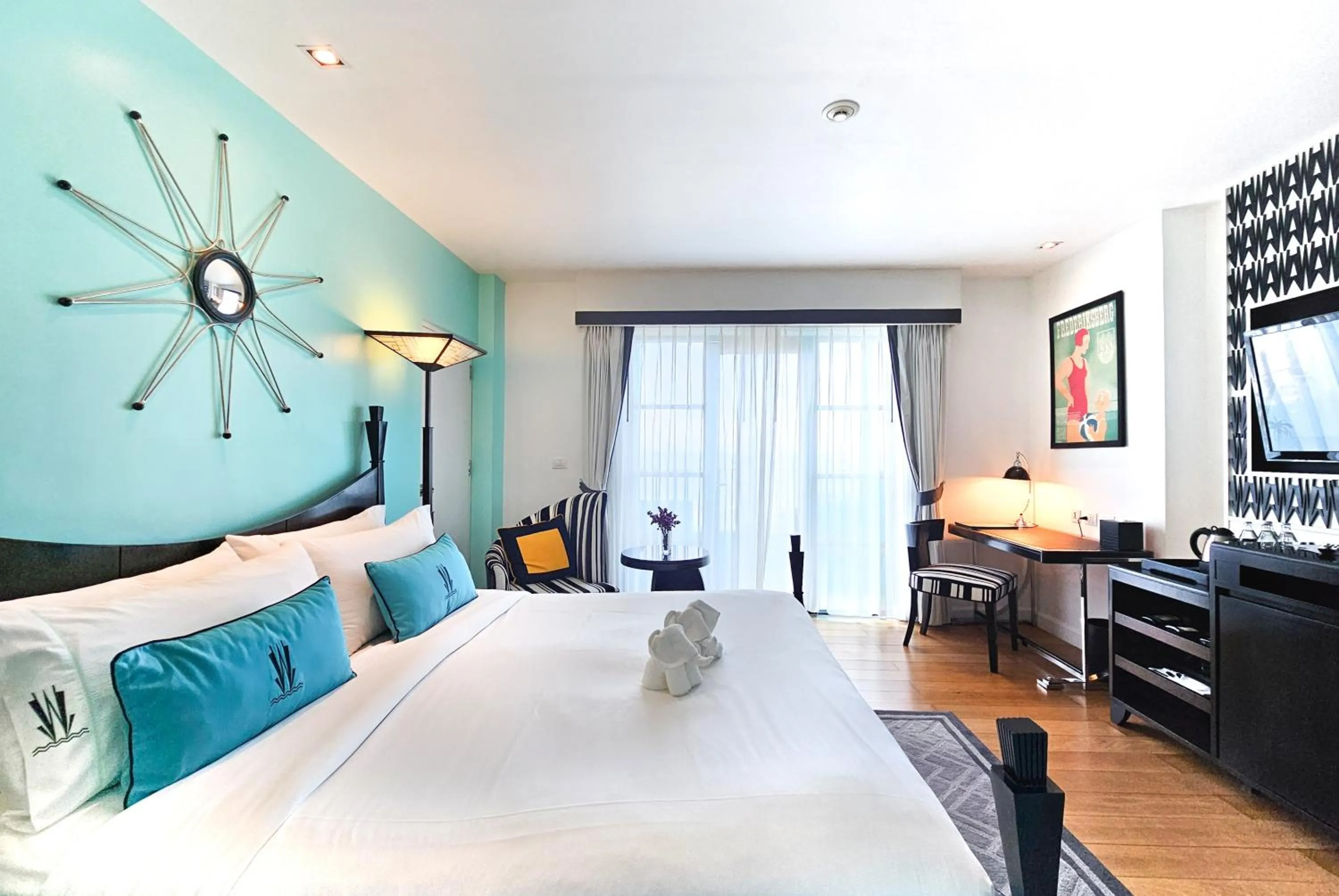 Bedroom, Bed in Wave Hotel Pattaya