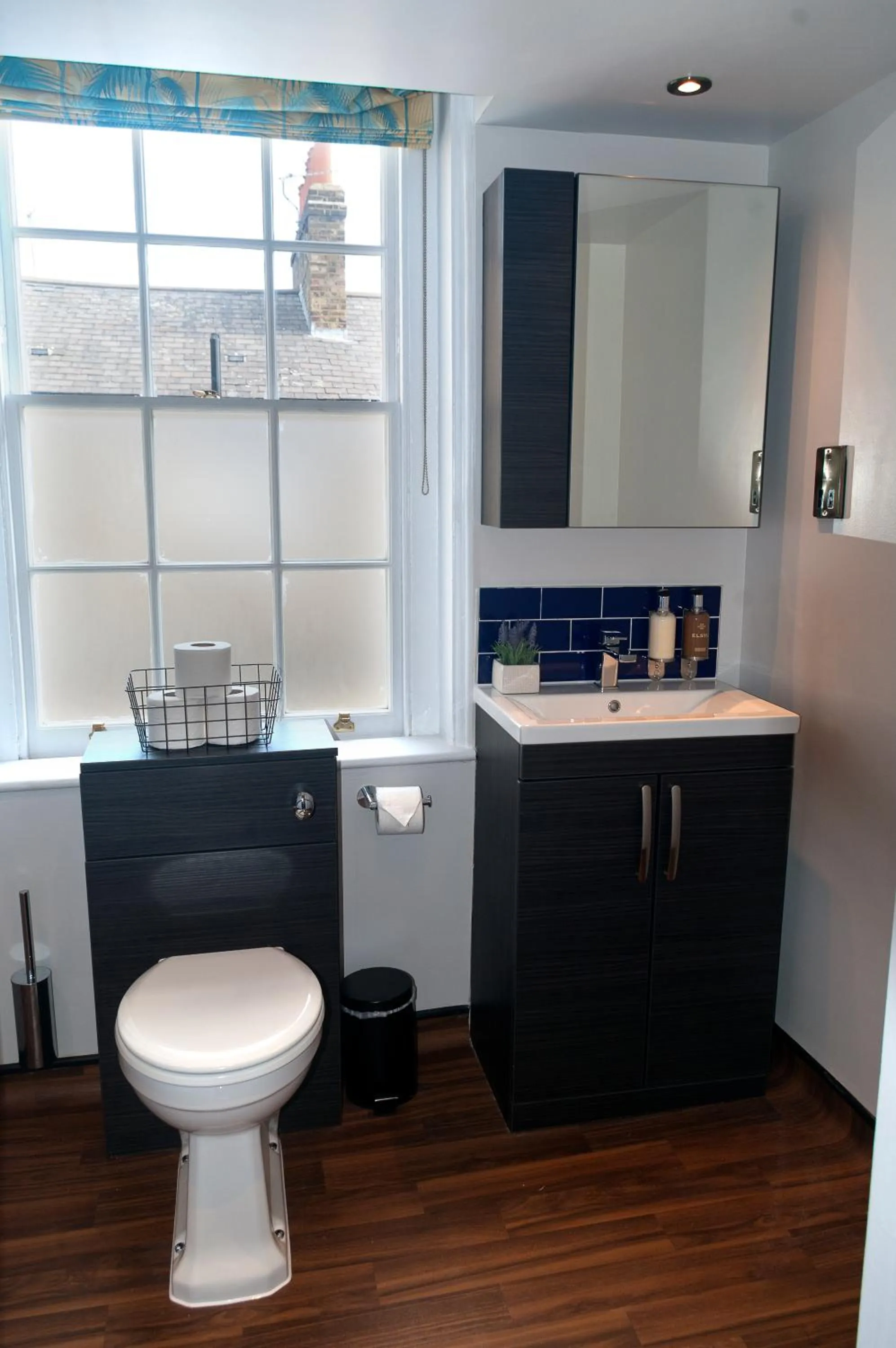 Toilet in Admiral Hardy