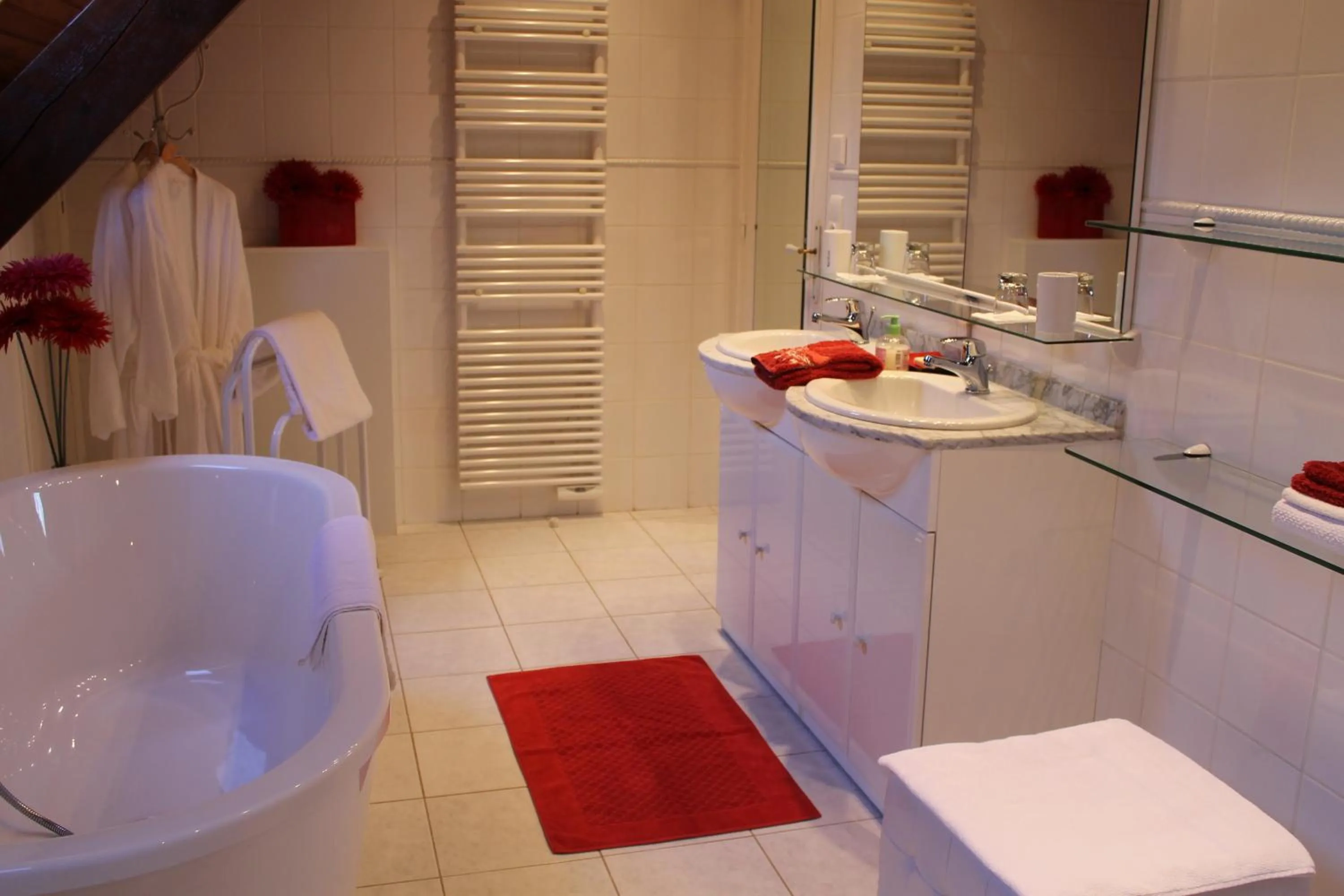 Bathroom in Chambres d'hôtes La Brillève