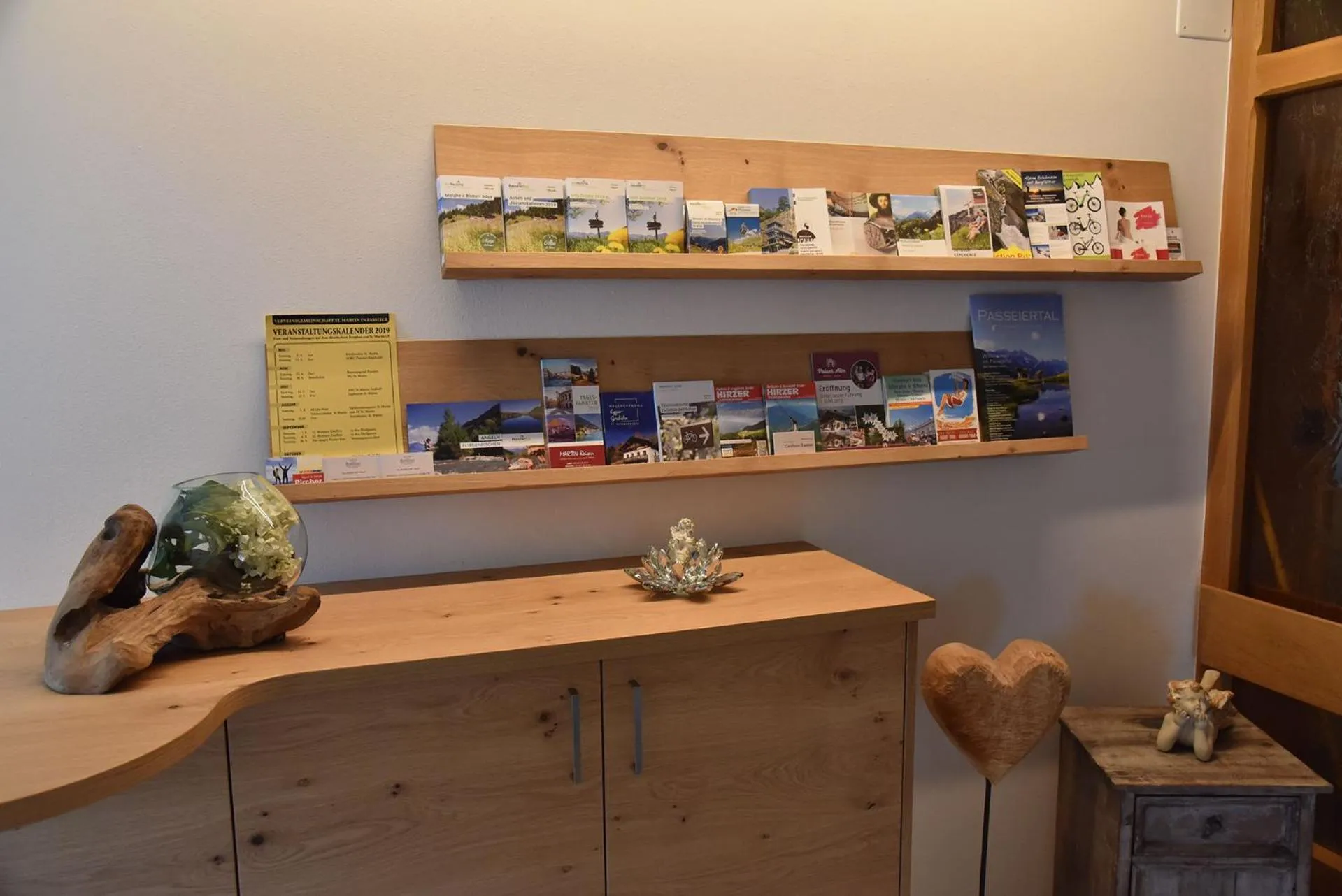 Decorative detail in Garni Birkenau