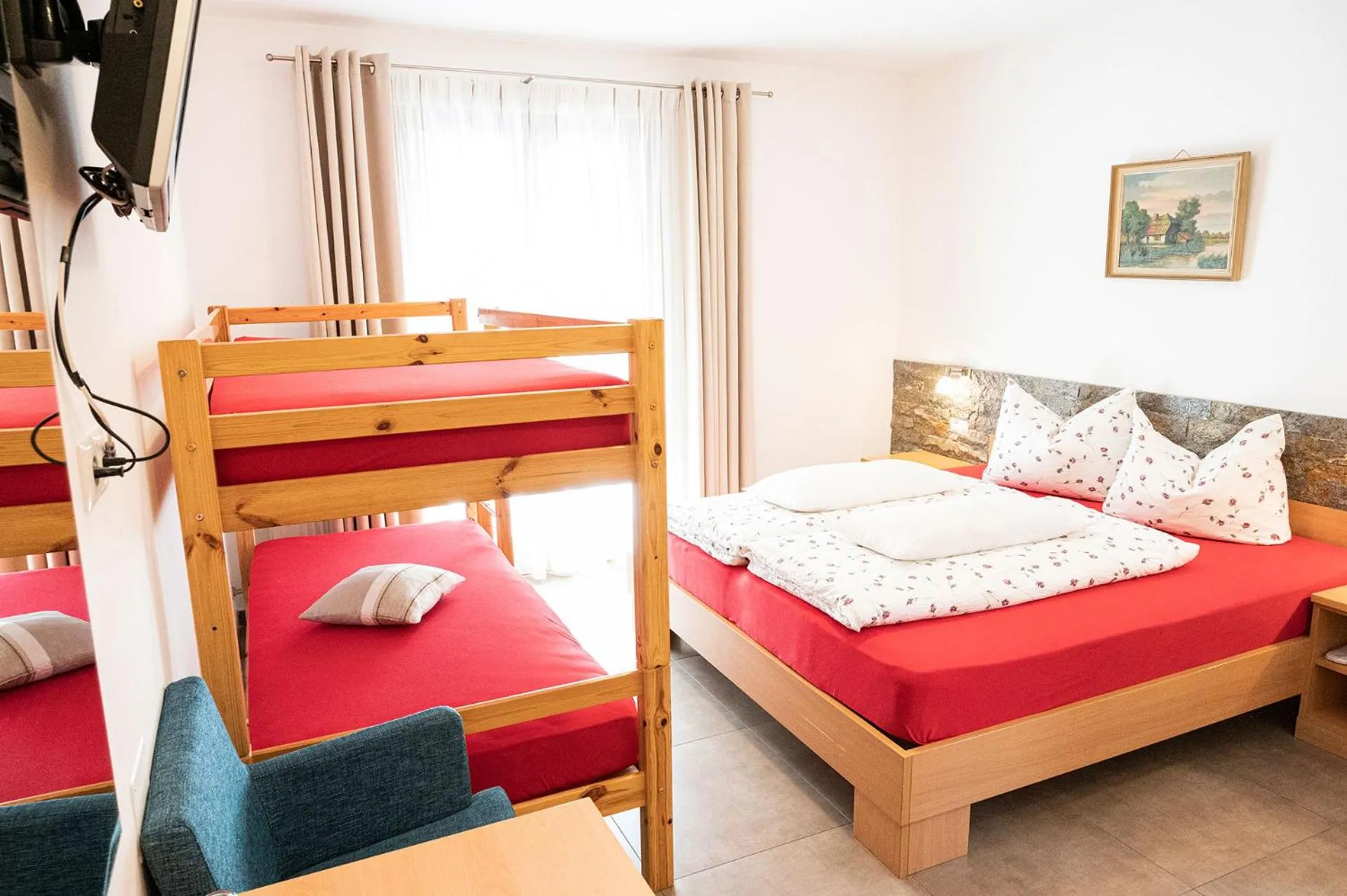 Bedroom, Bed in Garni Birkenau