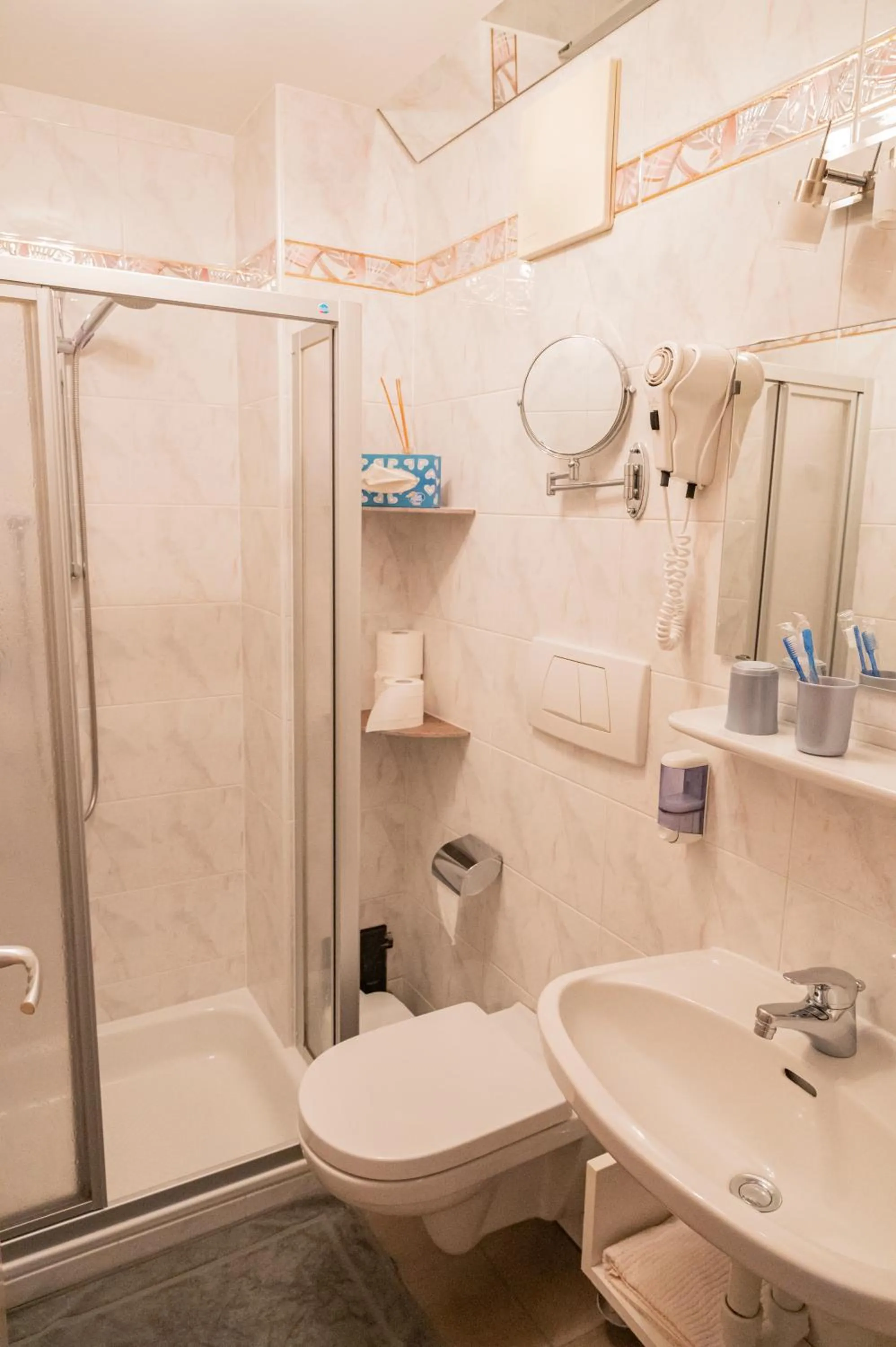 Shower in Garni Birkenau