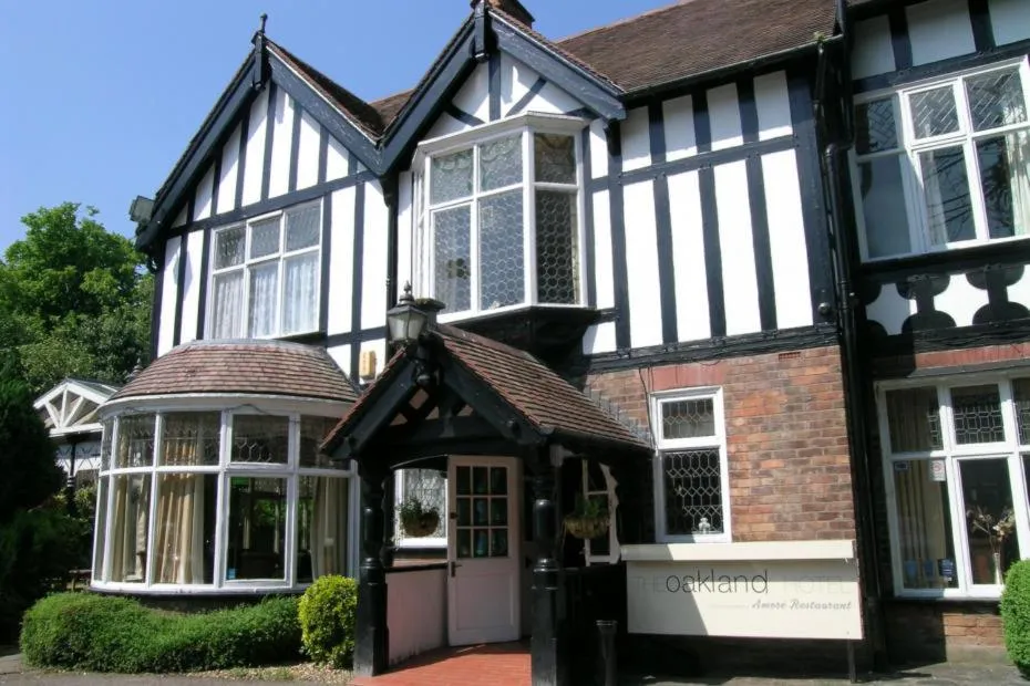 The oaklands hotel