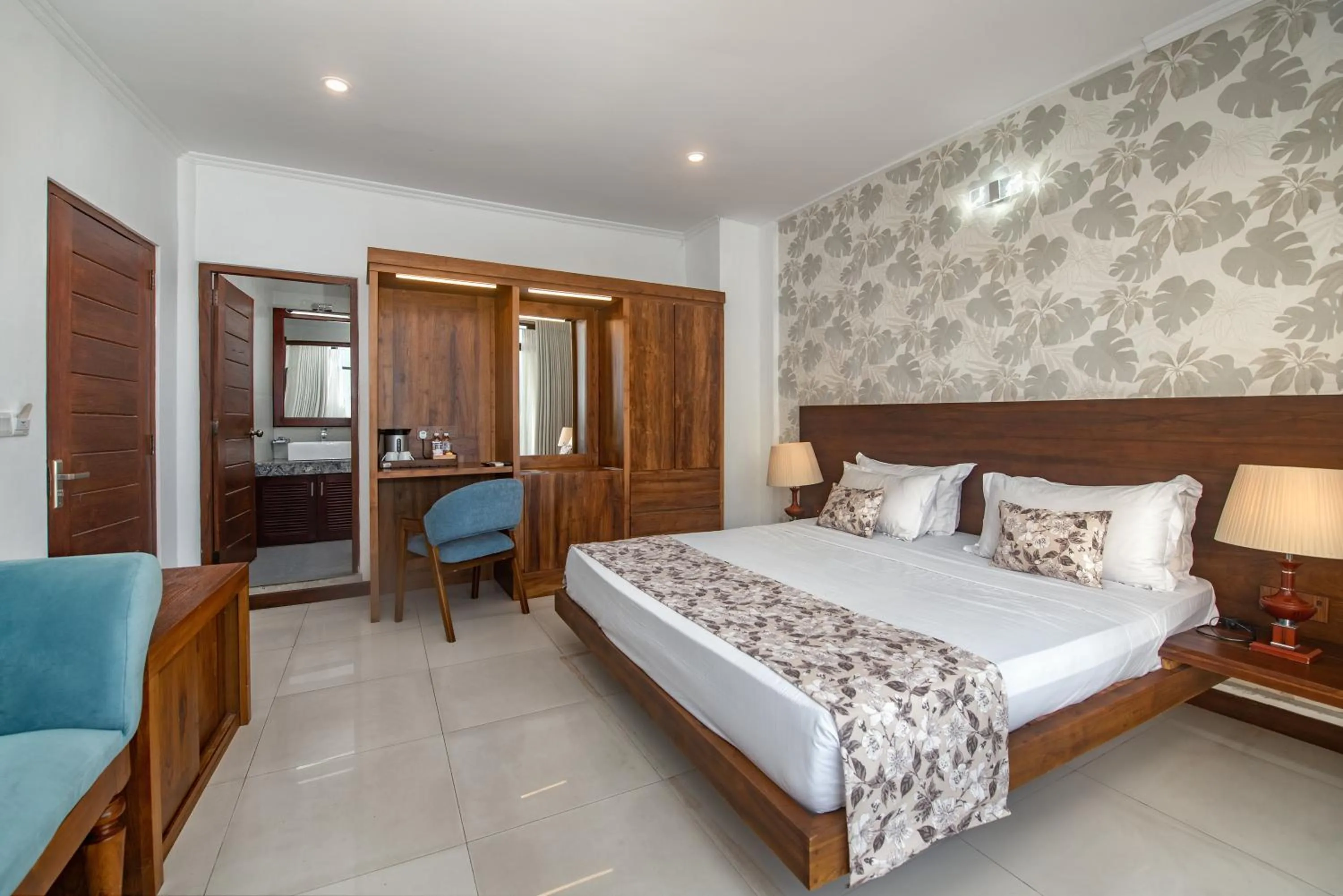 Bed in Ceyloni Panorama Resort