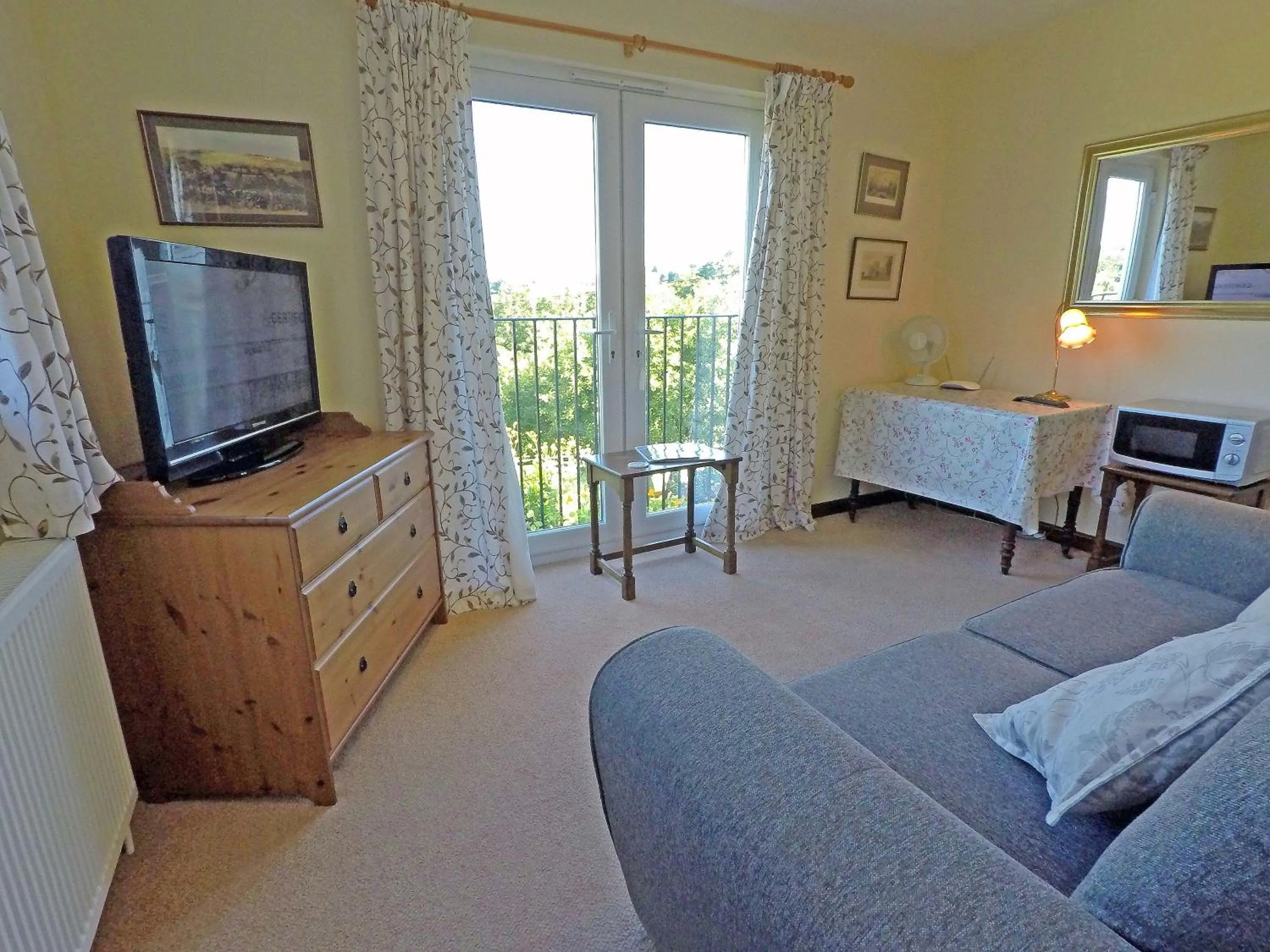 Living room in Broome Farm