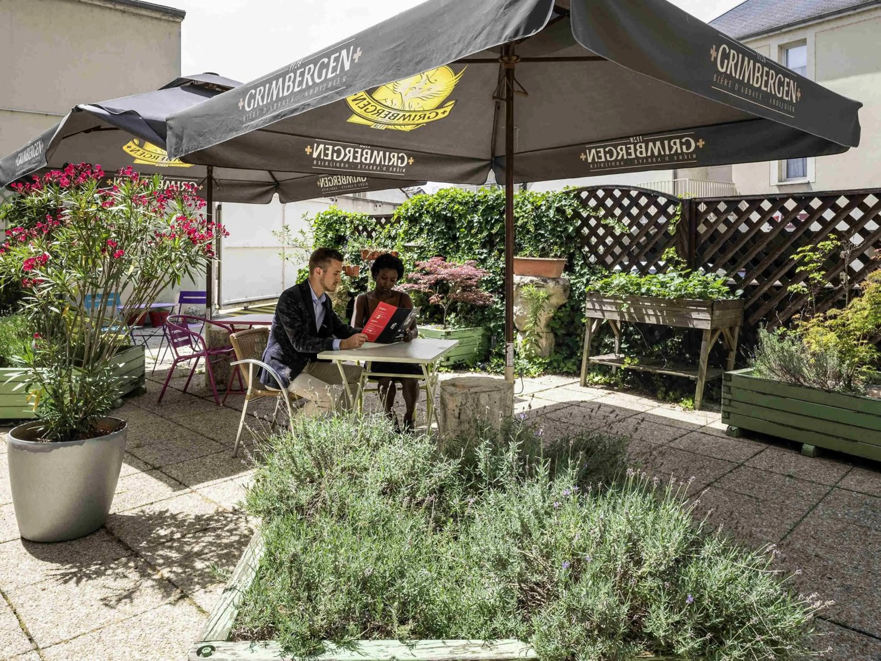 Other in ibis Montargis