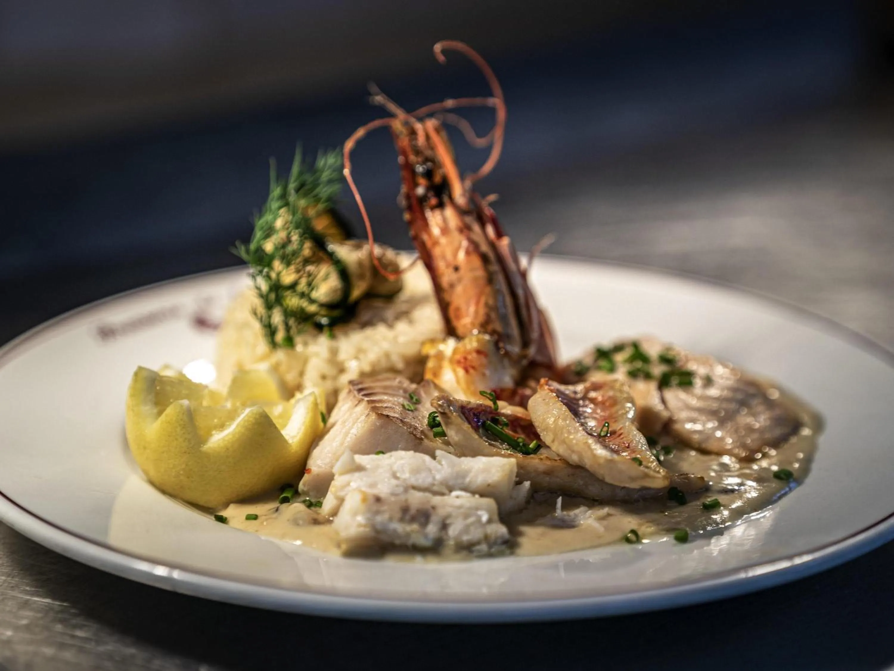 Restaurant/places to eat in ibis Montargis