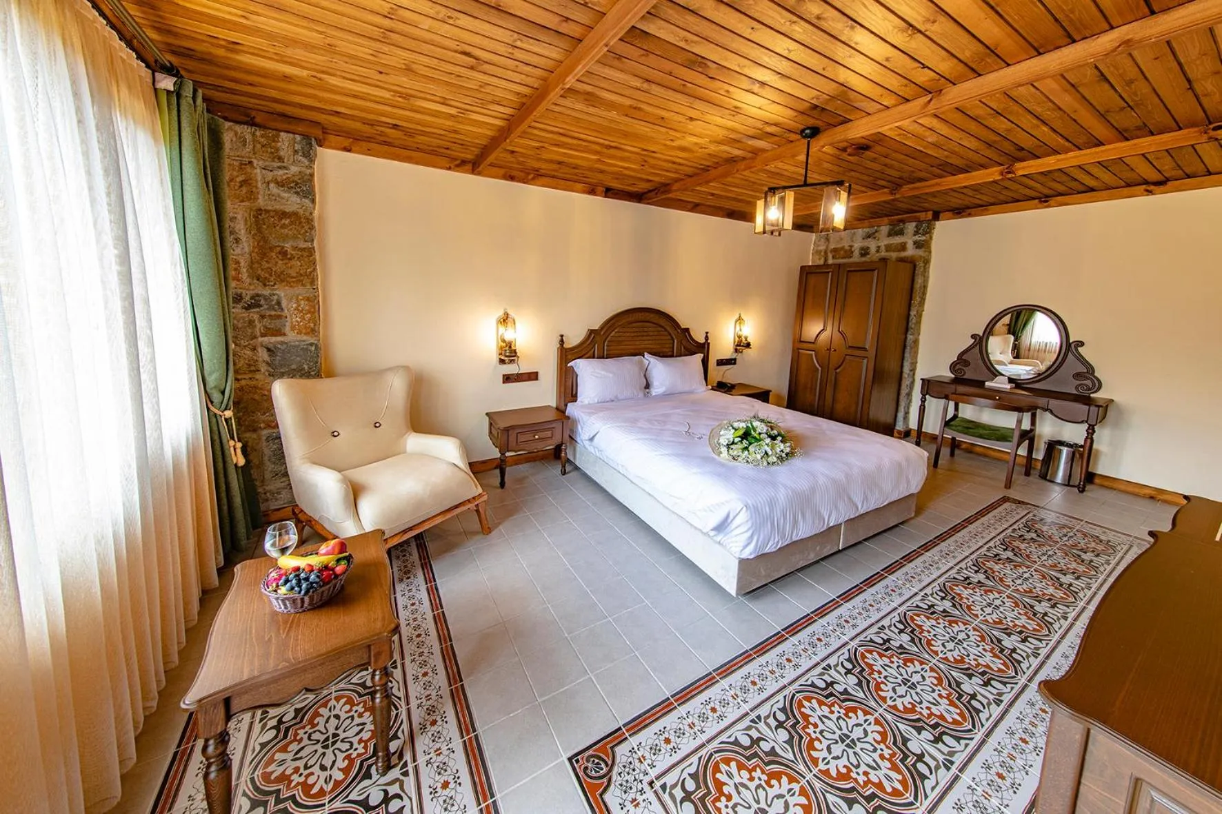 Bed in Foleya Mountain Resort Hotel & Villas