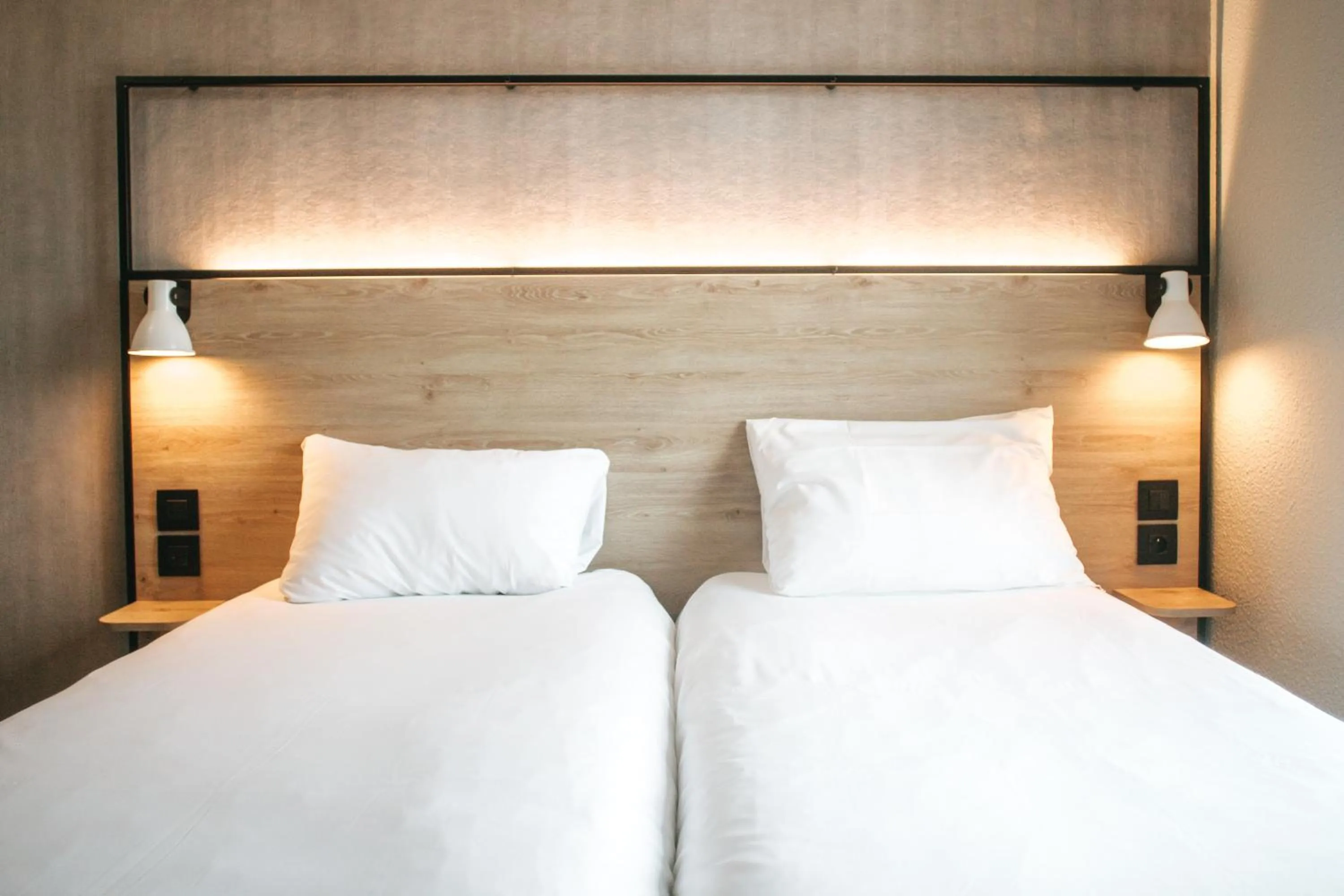 Bed in ibis Limoges Centre