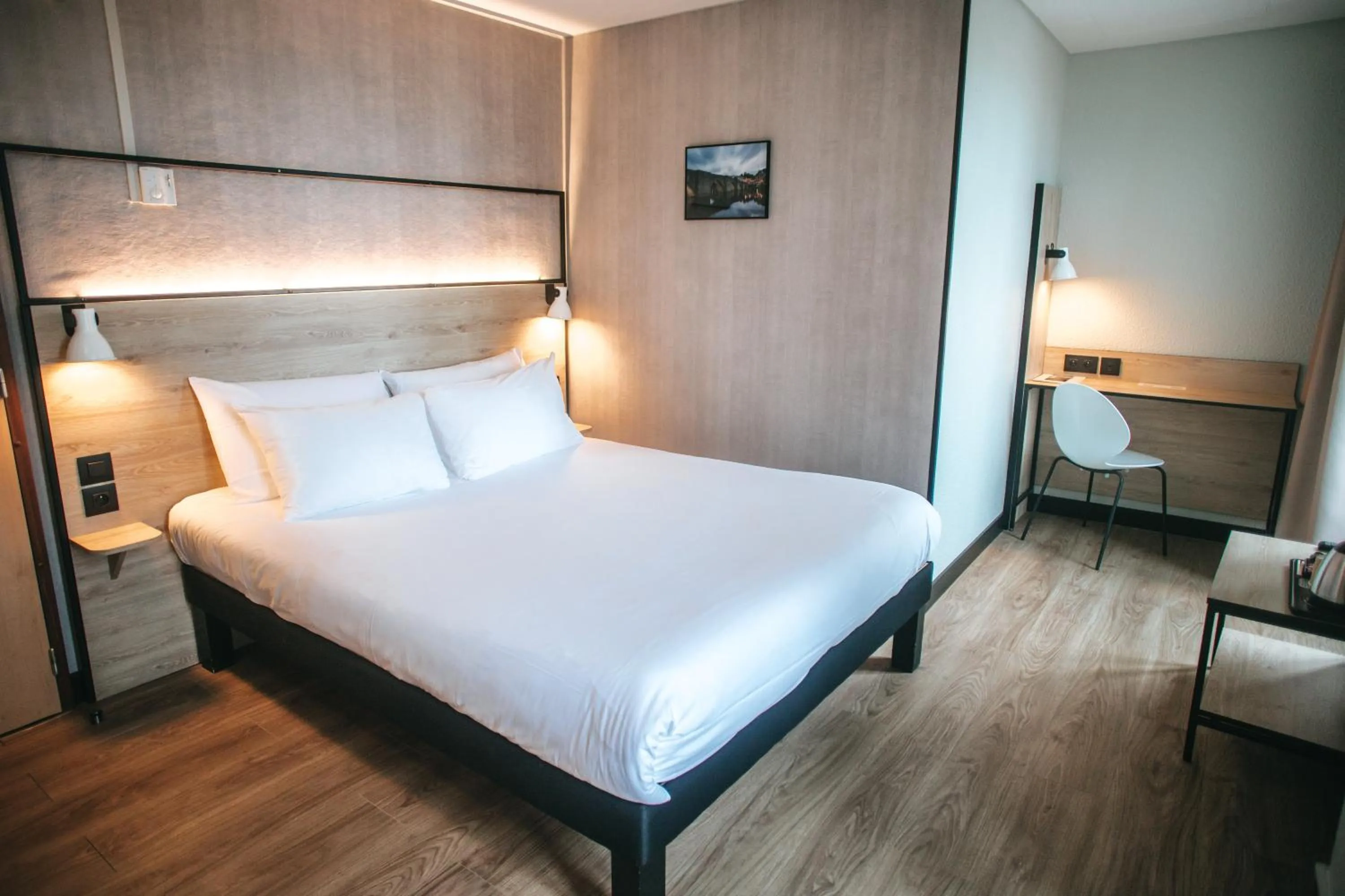 Bed in ibis Limoges Centre
