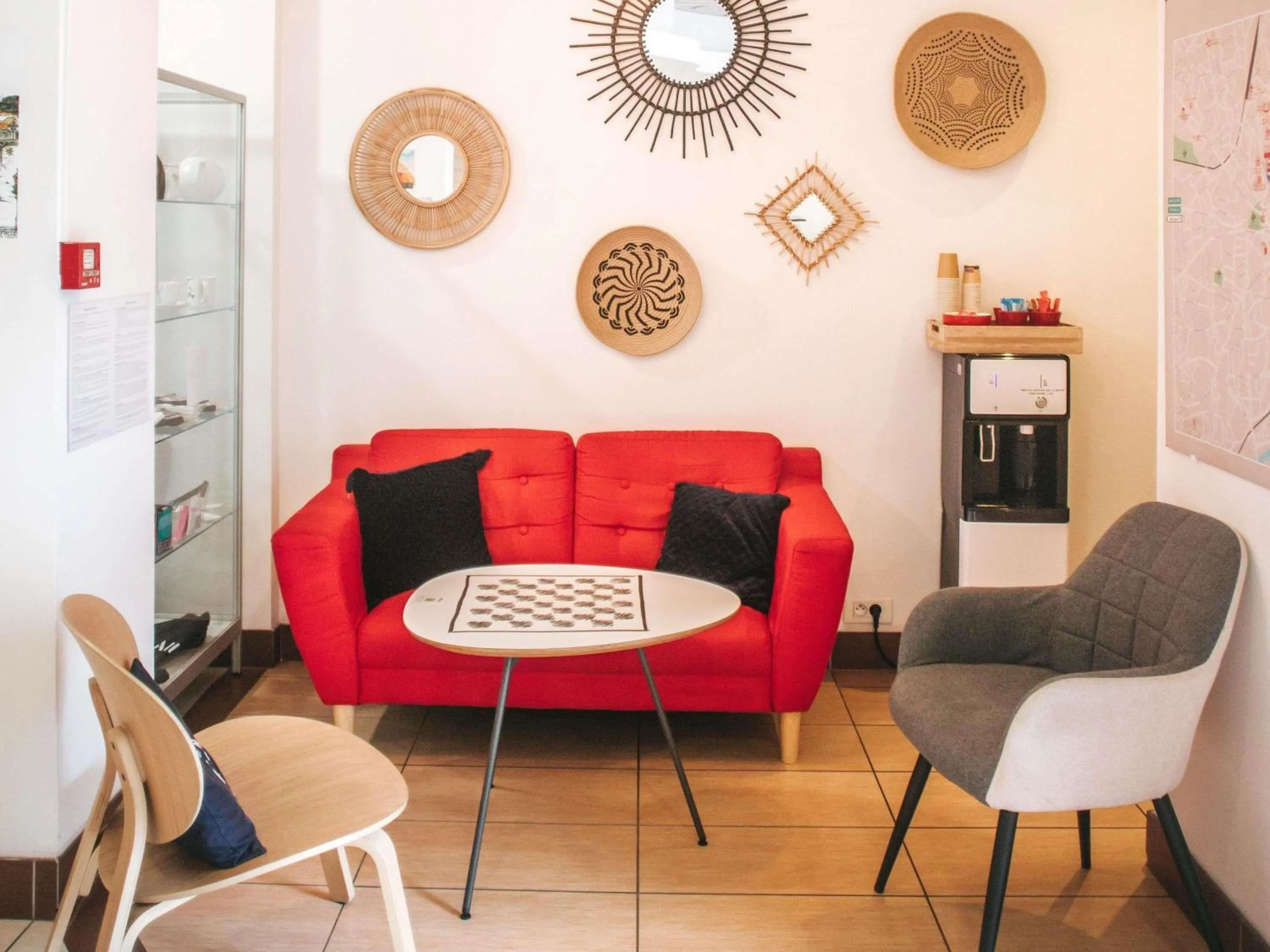 Lounge or bar in ibis Limoges Centre