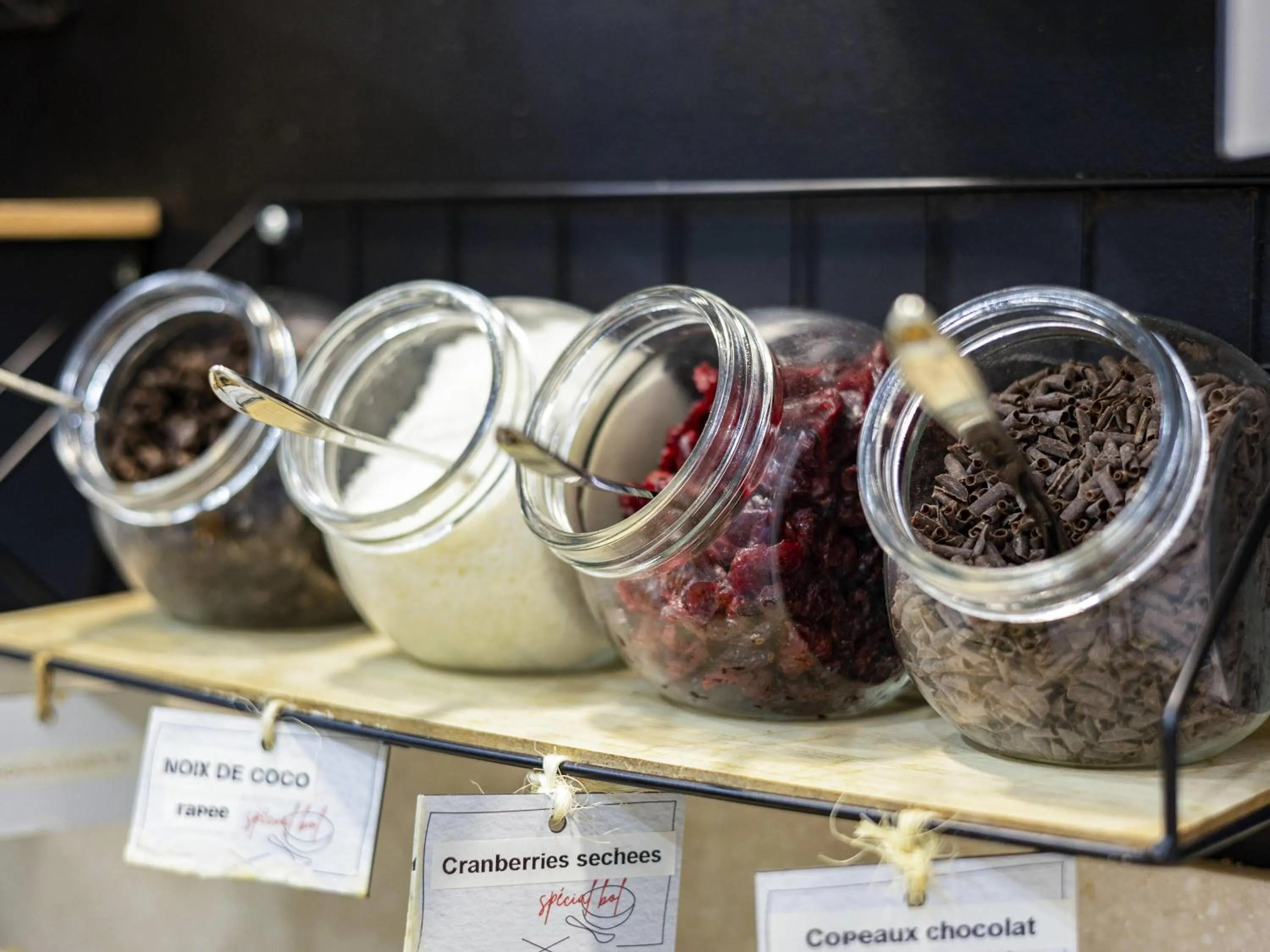 Breakfast in ibis Styles La Rochelle Centre Vieux Port