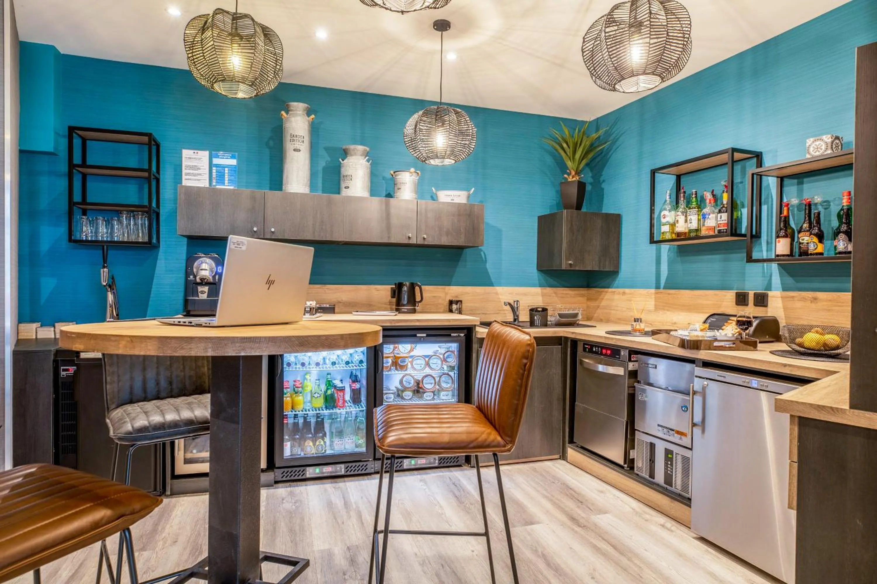 Lounge or bar in ibis Blois Centre Château