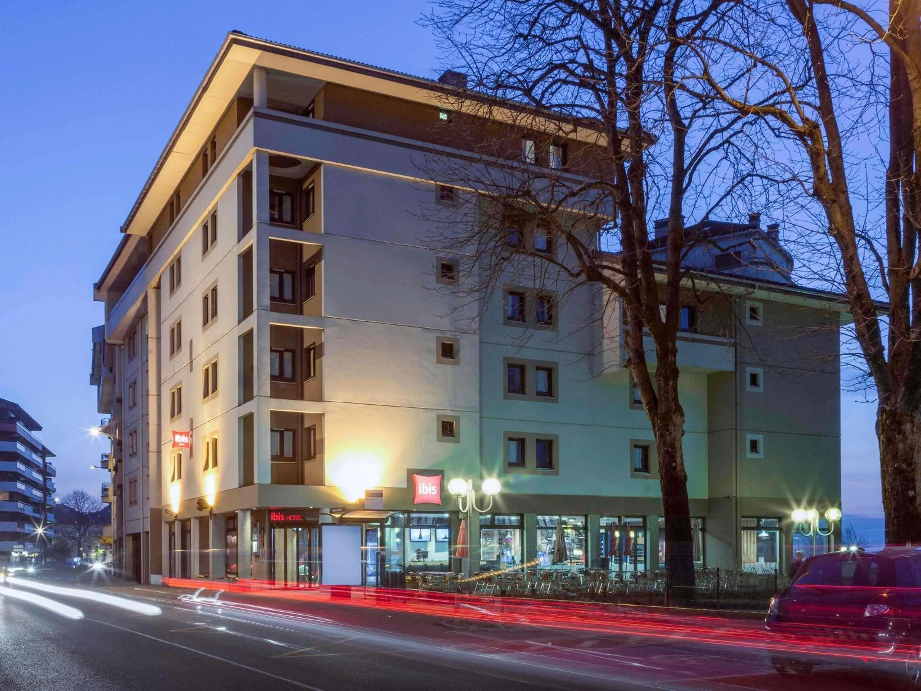 Property building in ibis Thonon Centre