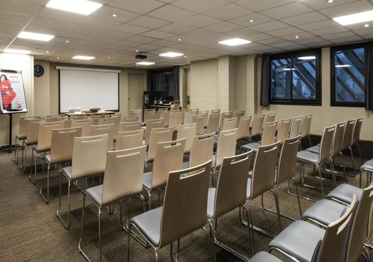 Business facilities in ibis Paris Alesia Montparnasse