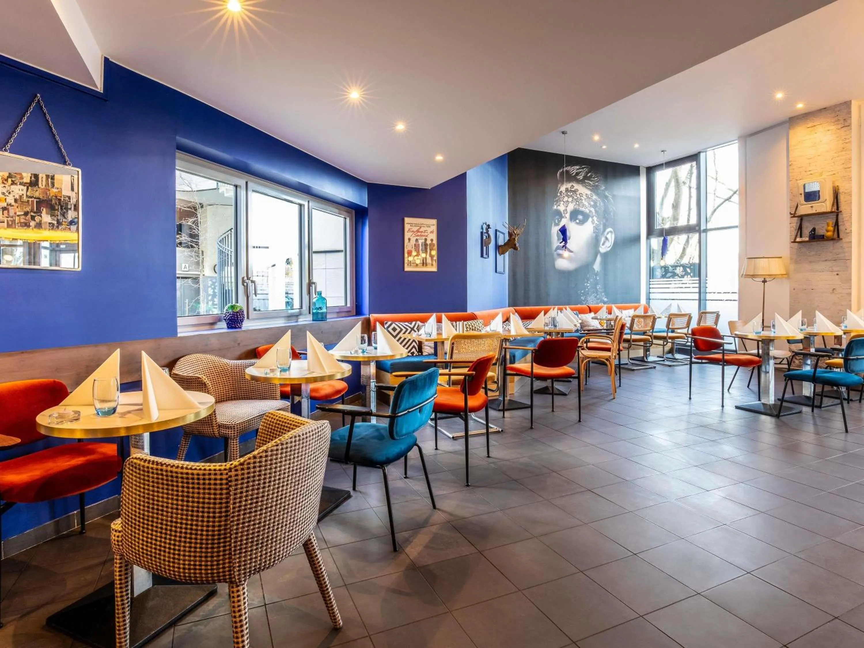 Restaurant/places to eat in ibis Paris La Villette Cité des Sciences 19ème