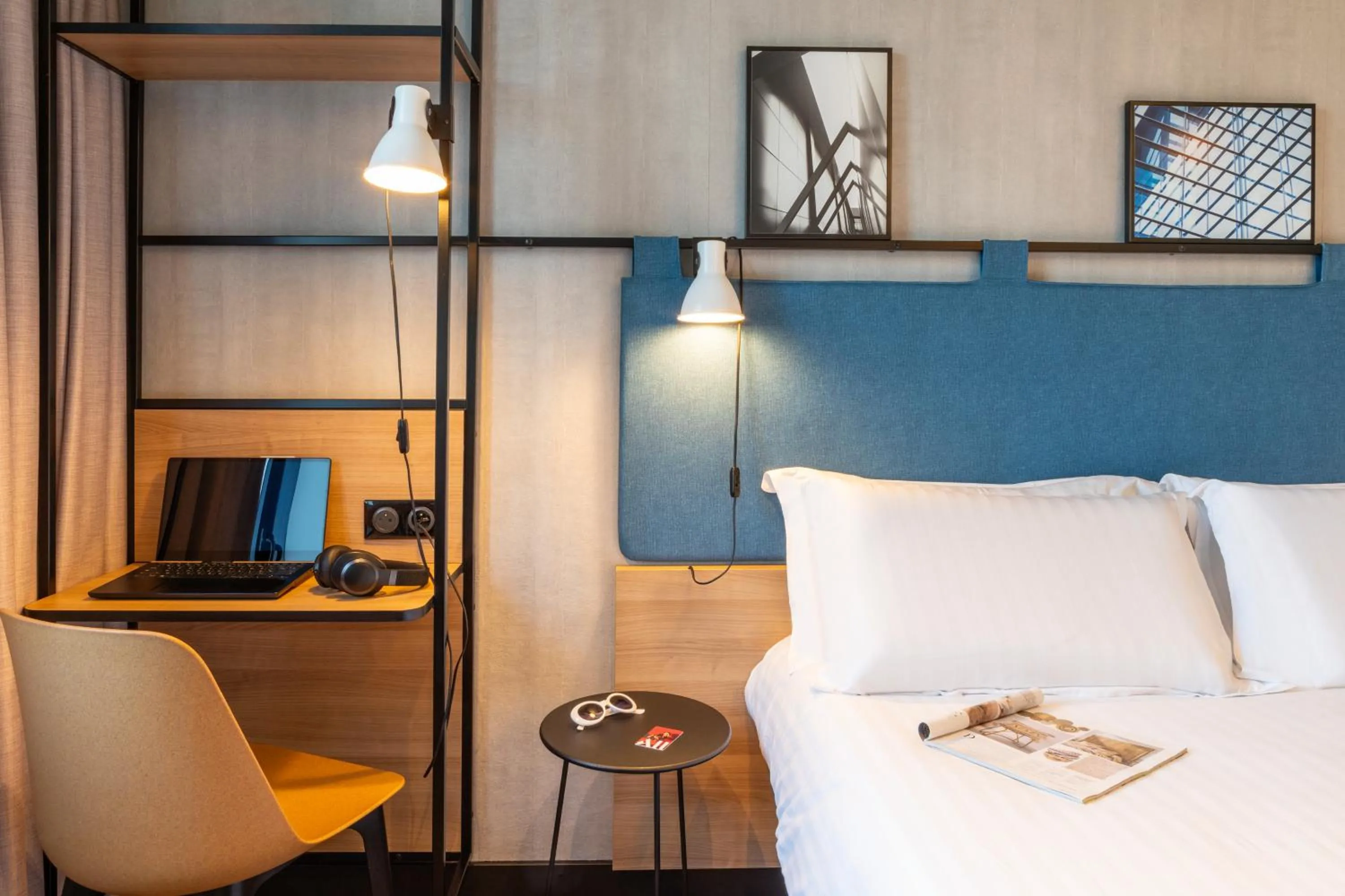 Bedroom, Bed in ibis Paris CDG Airport