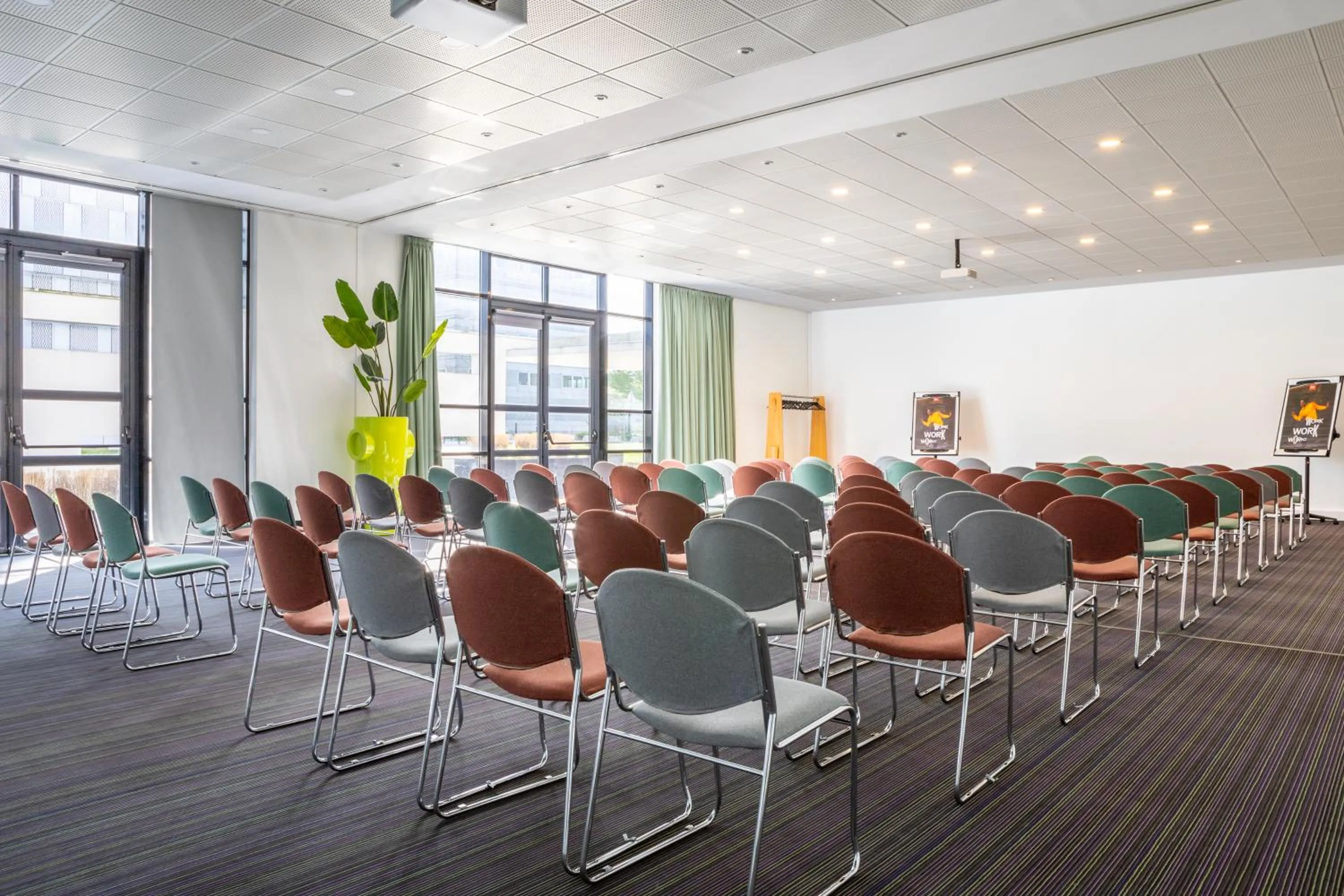 On site in ibis Paris CDG Airport