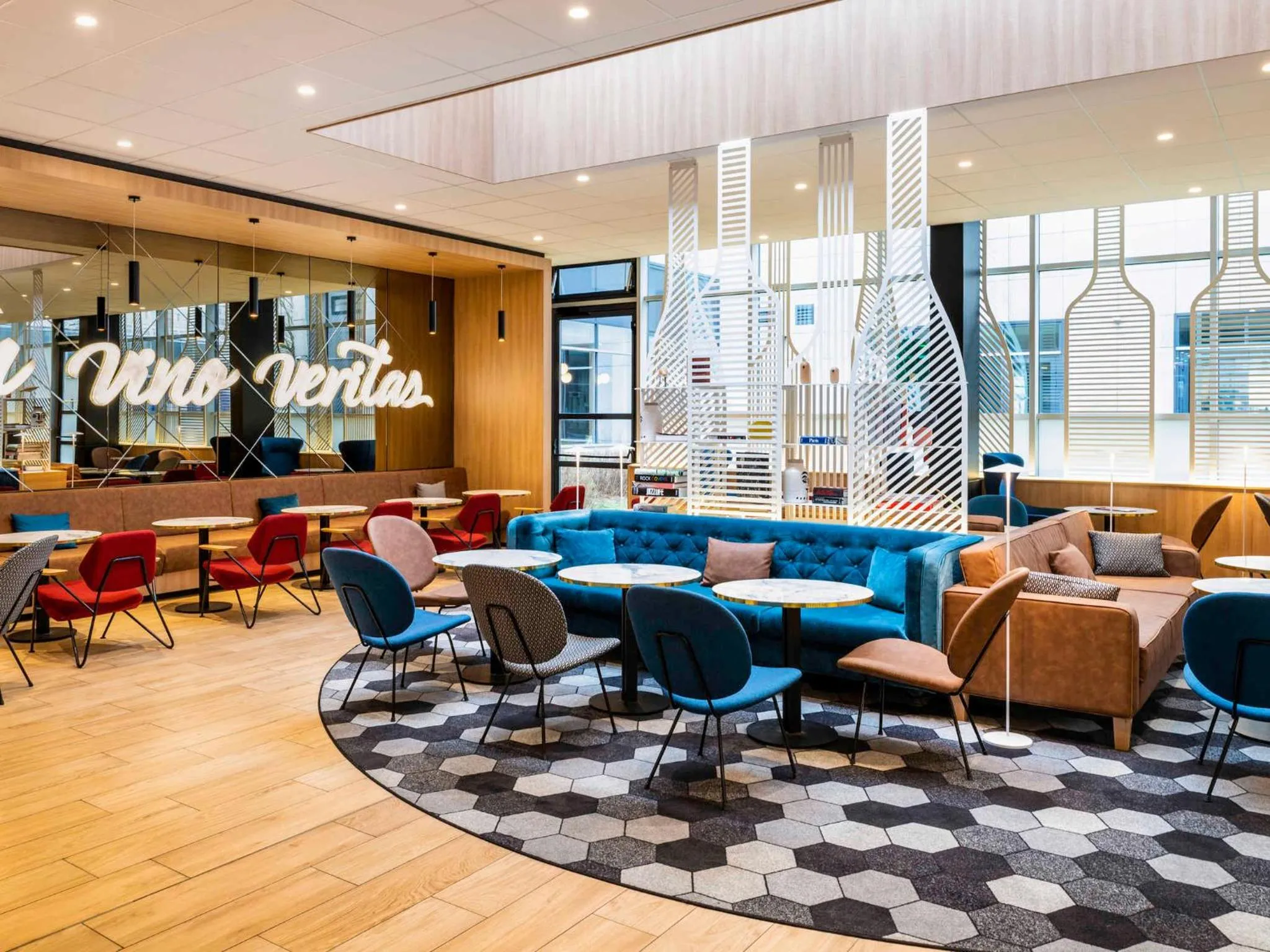 Property building in ibis Paris CDG Airport