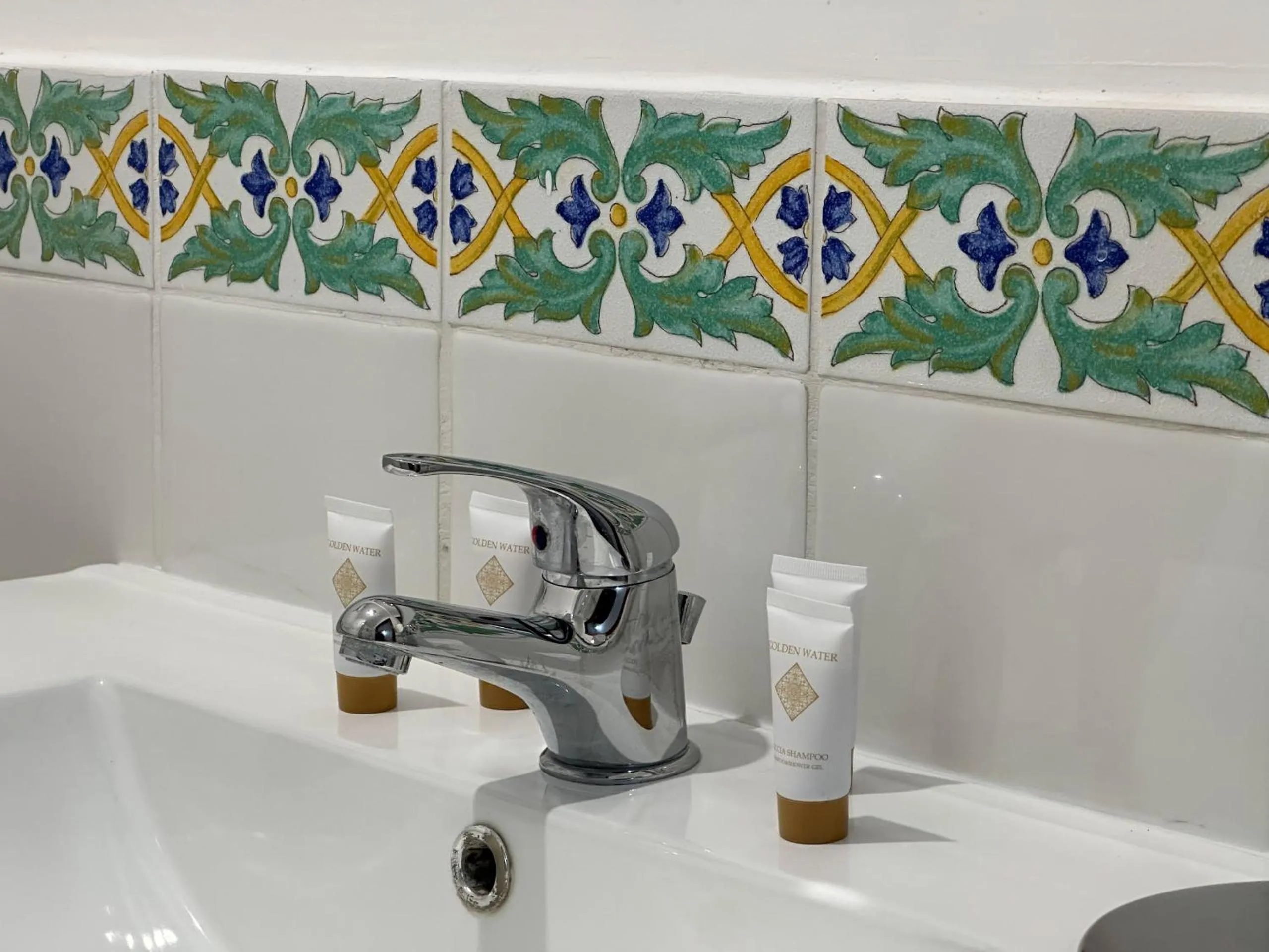 Flowers apartments & rooms