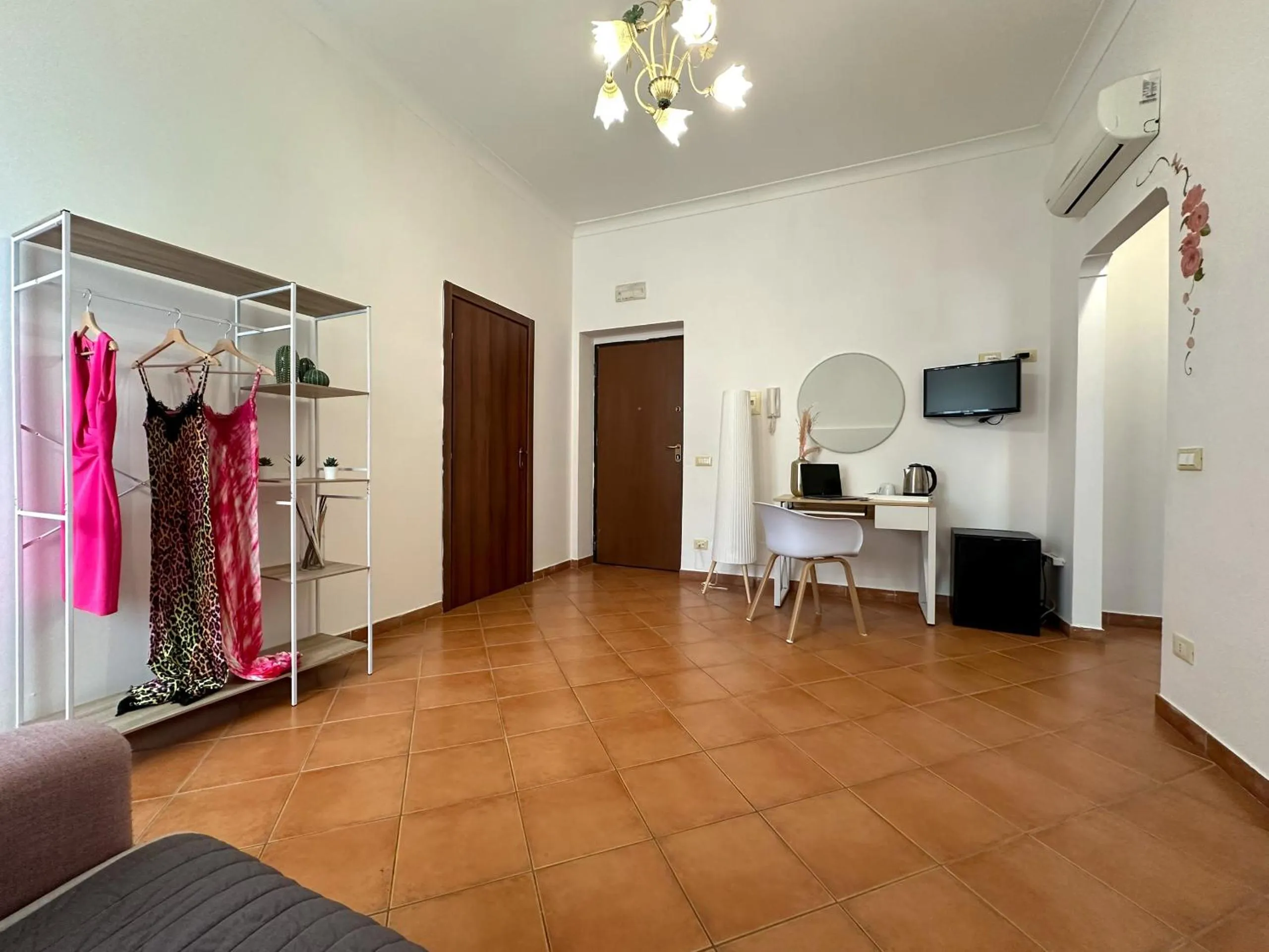 Flowers apartments & rooms