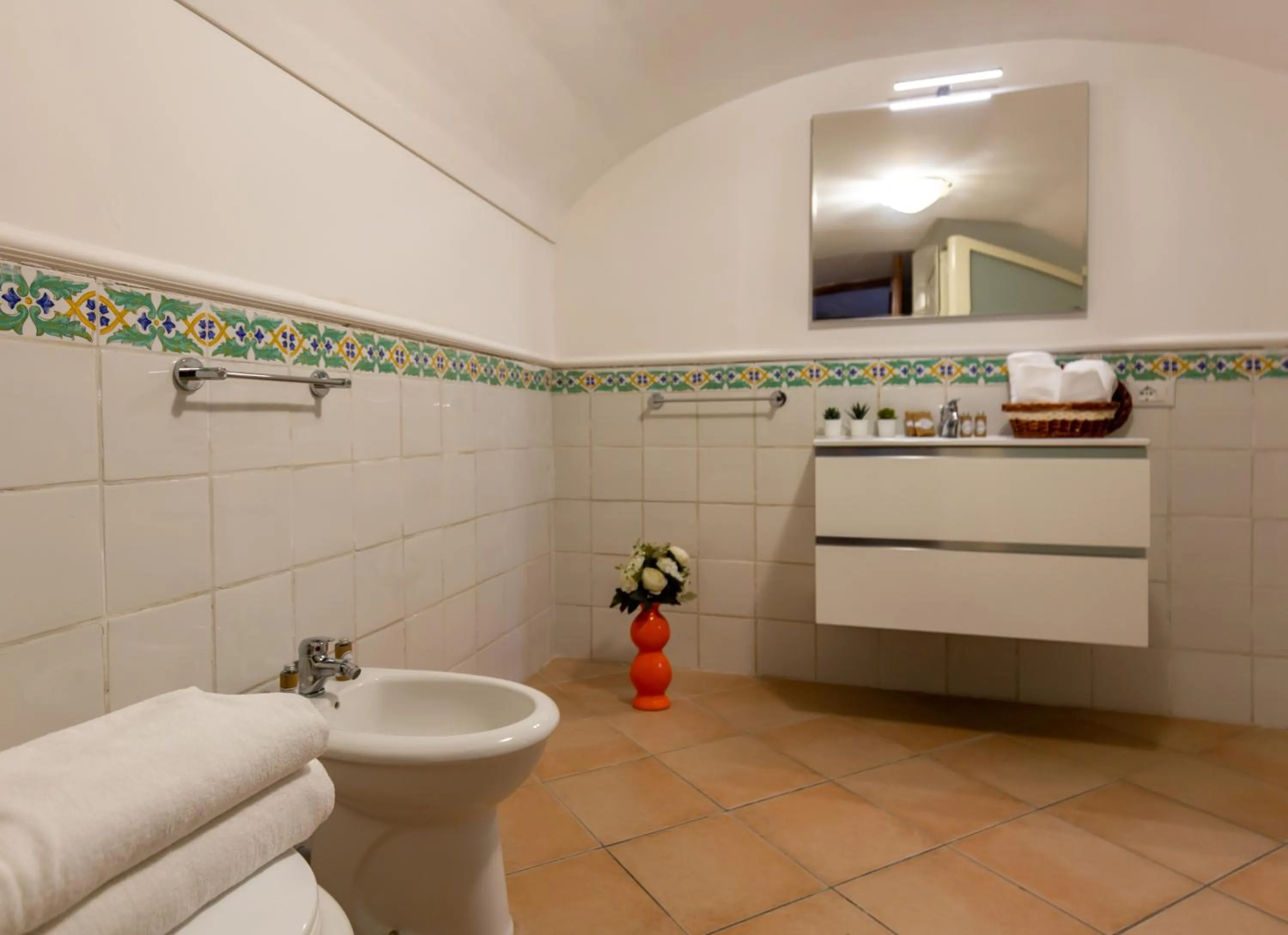 Flowers apartments & rooms