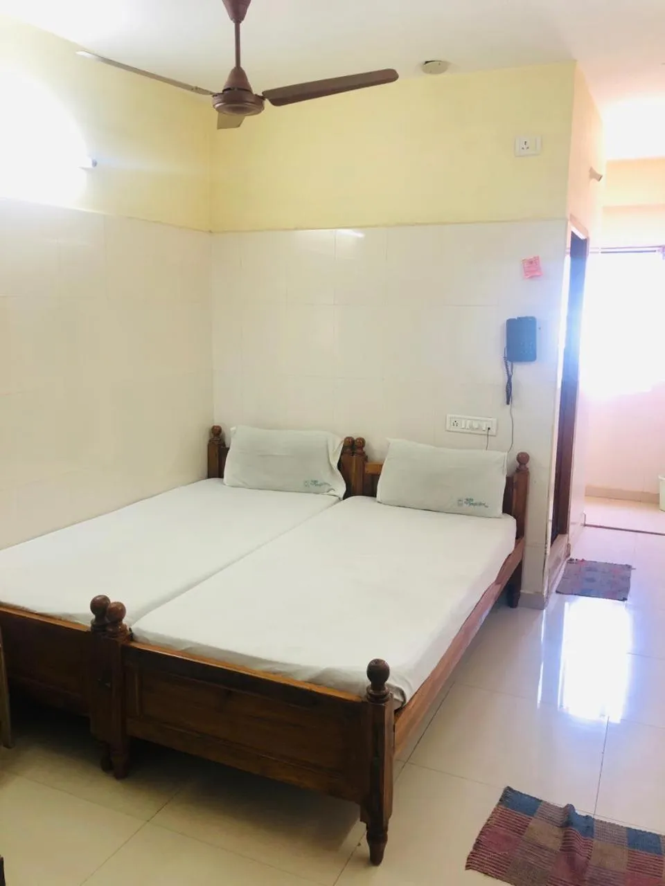 Bed in Hotel Temple View Annex