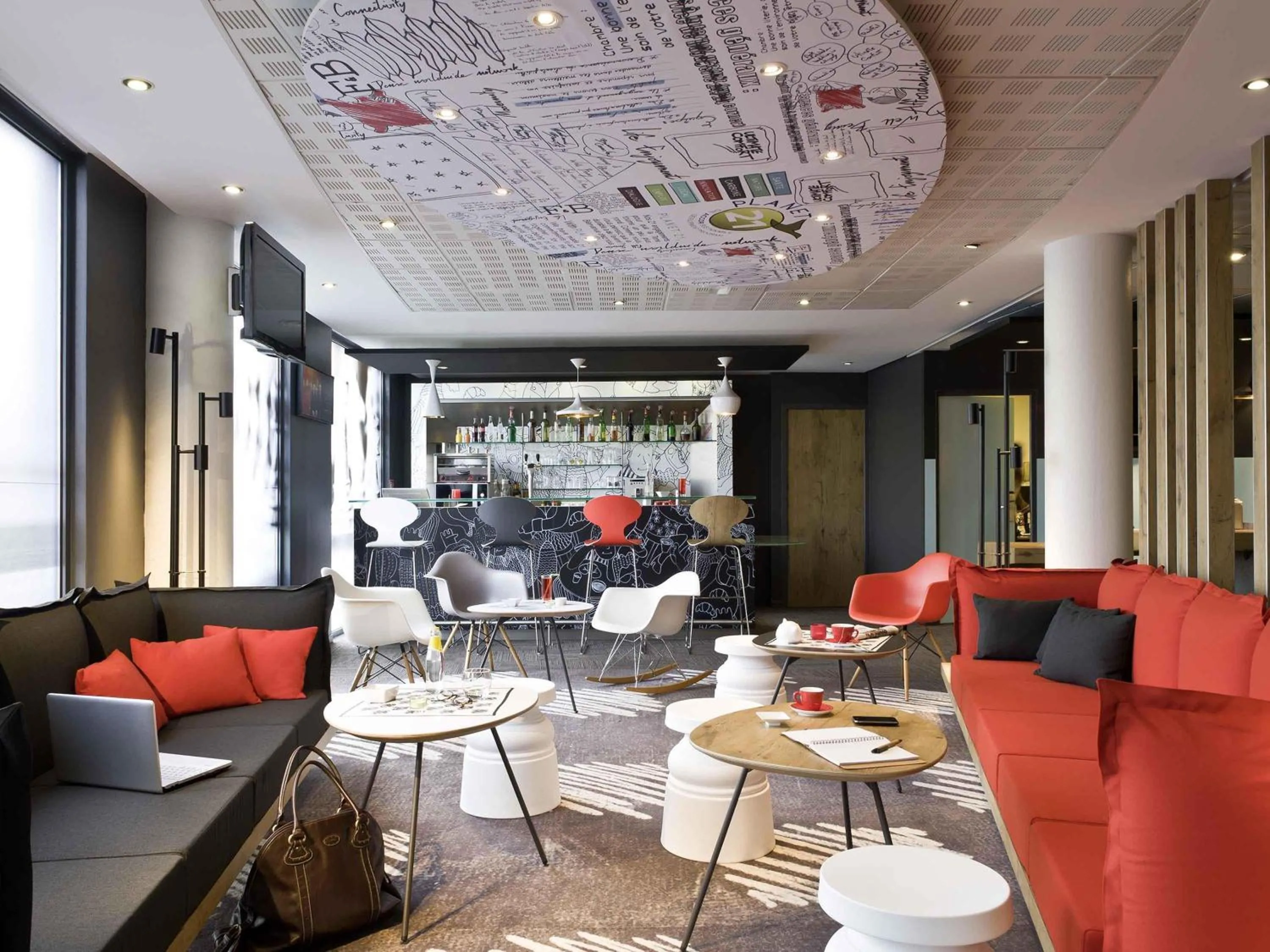 Lounge or bar in ibis Bordeaux Centre - Gare Saint-Jean