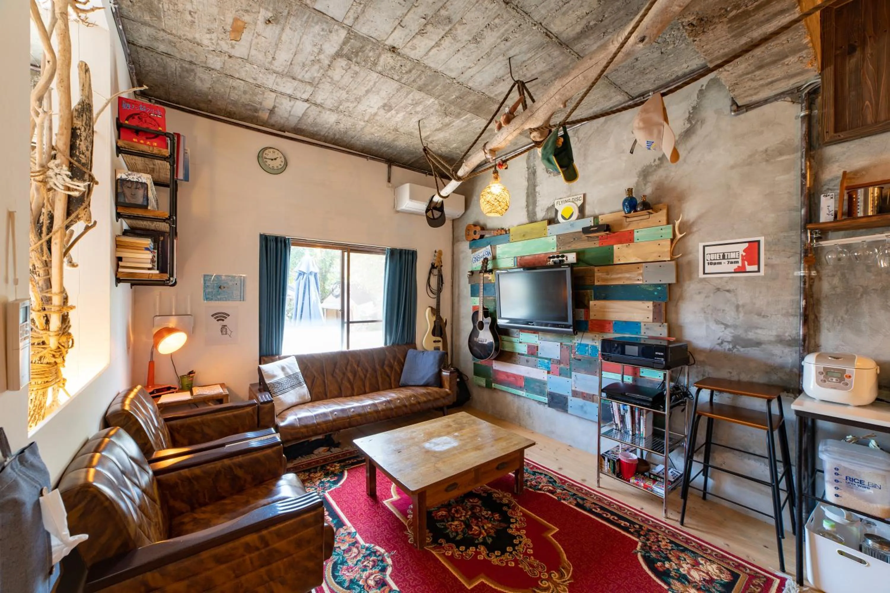 Living room in Ichi The Hostel