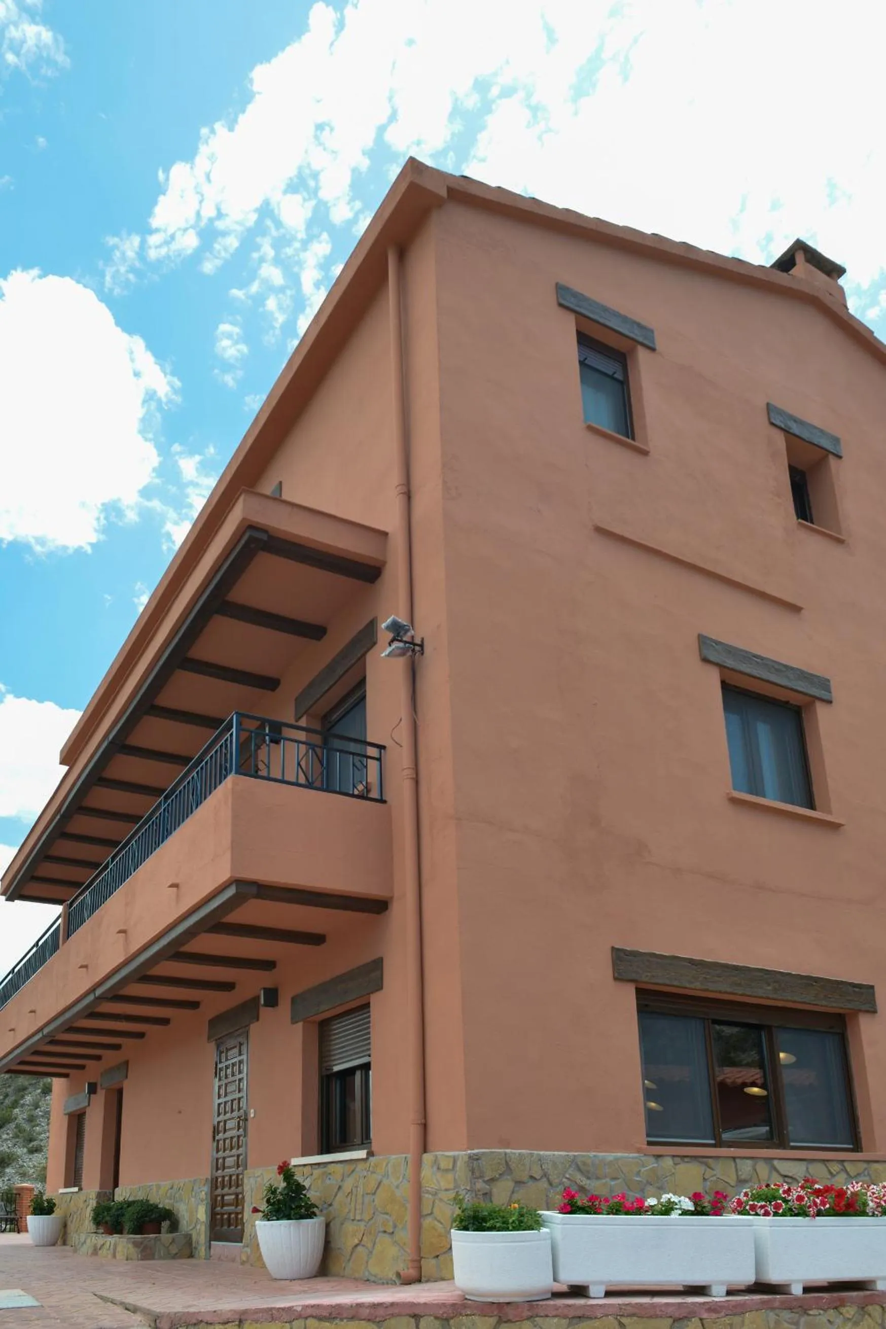 Property building in La casita de El Cuervo