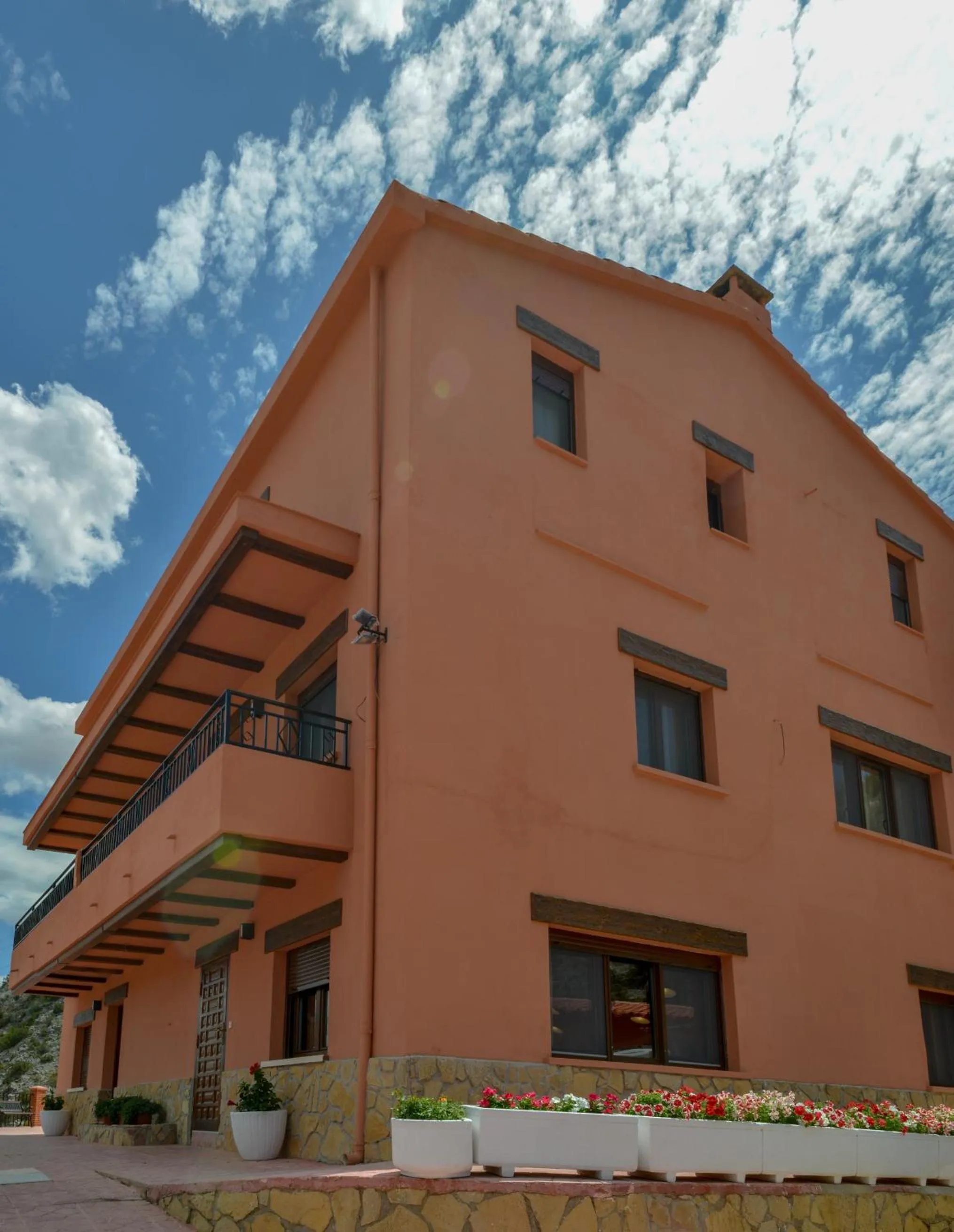 Property building in La casita de El Cuervo