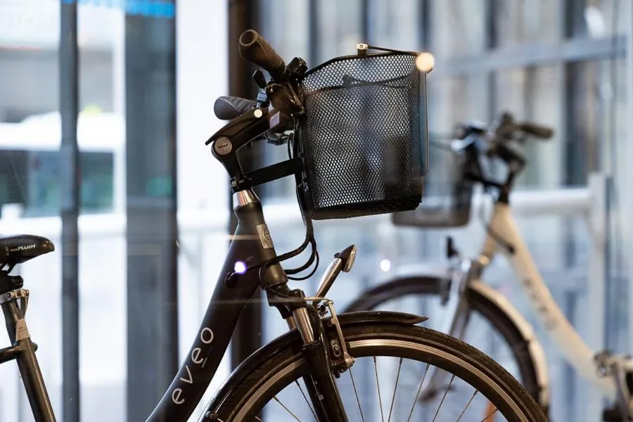 Cycling in ibis Bordeaux Centre Meriadeck