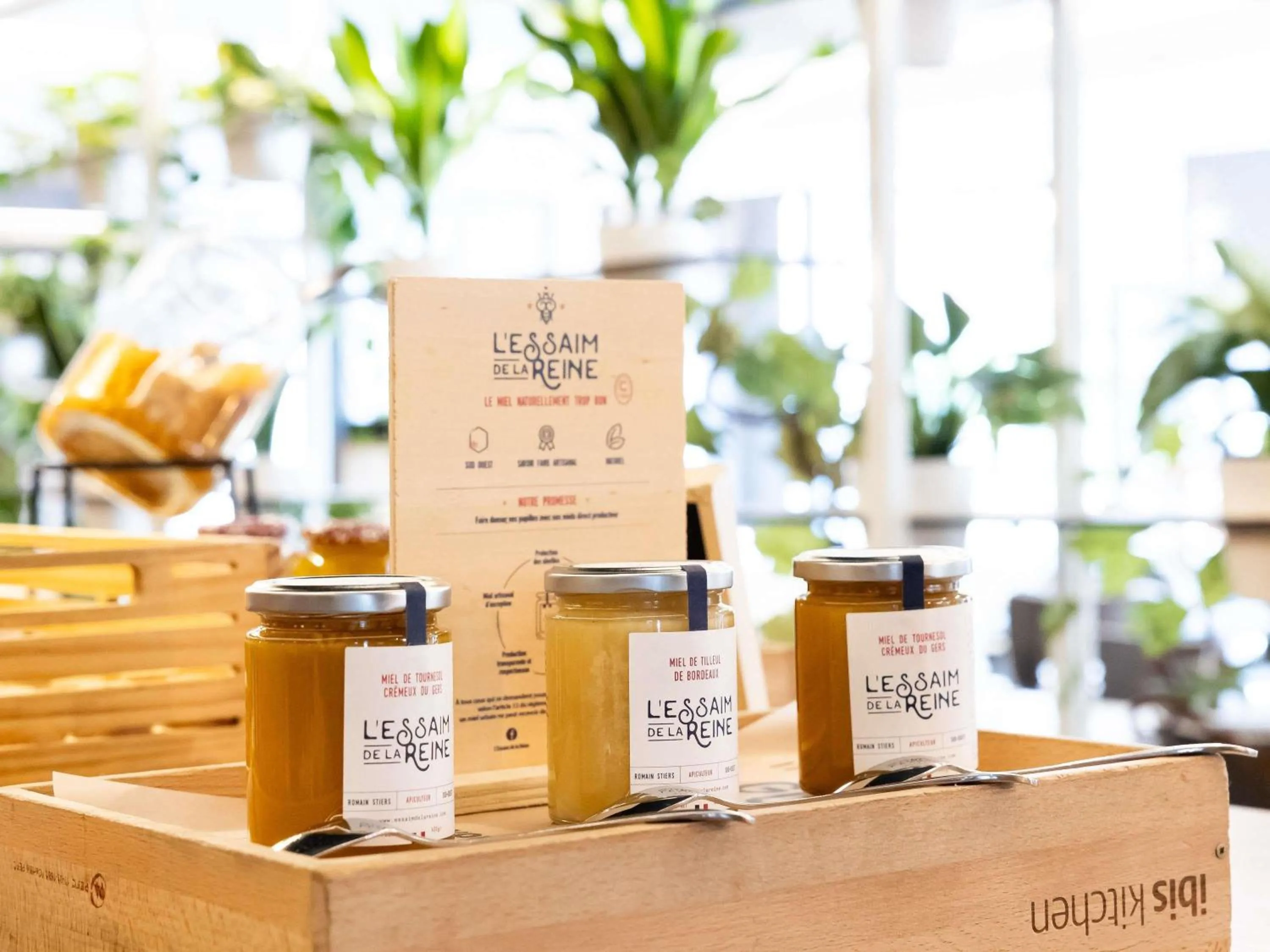 Breakfast in ibis Bordeaux Centre Meriadeck