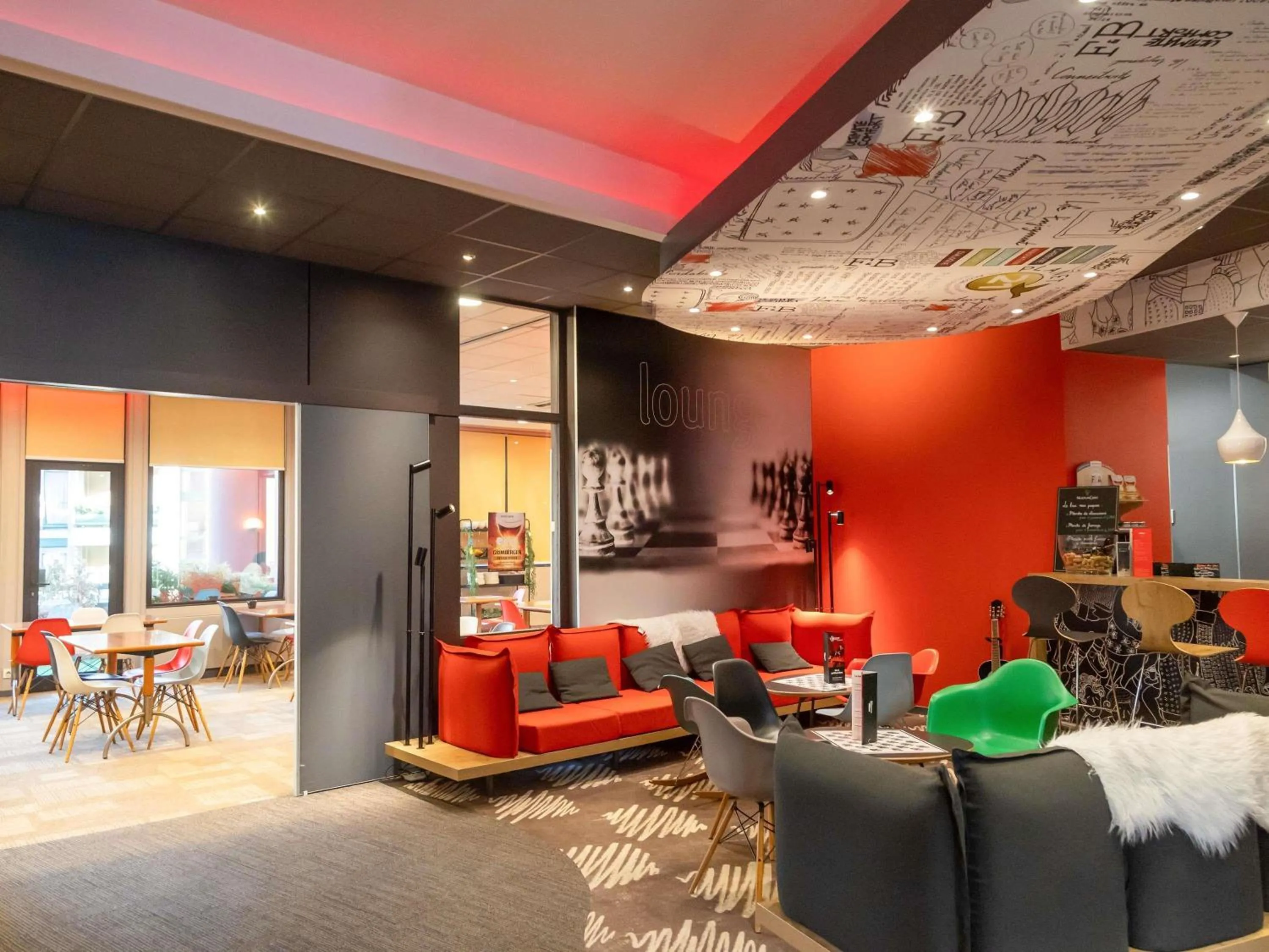 Lounge or bar in ibis Le Puy-en-Velay Centre