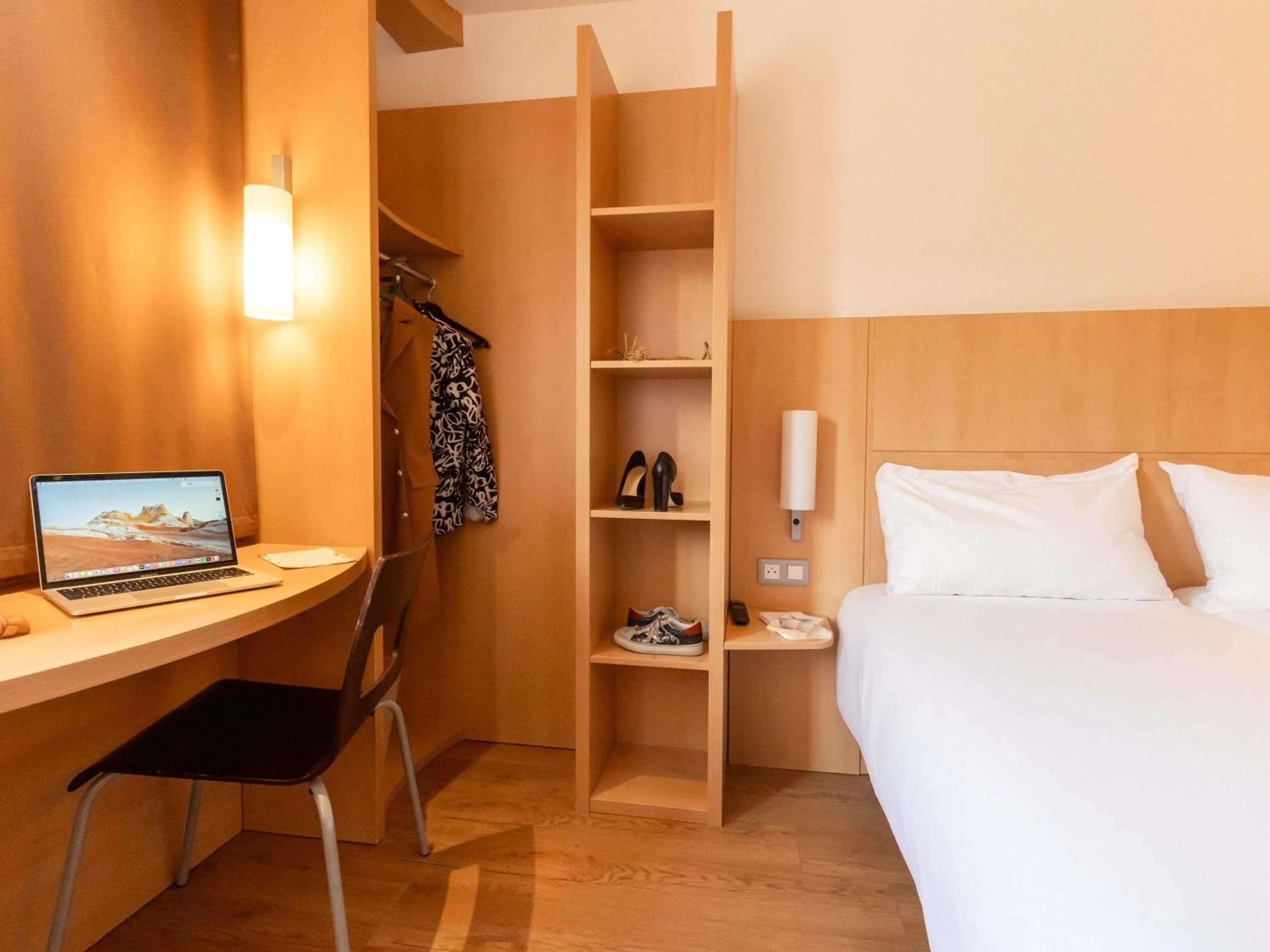 Bedroom, Bed in ibis Le Puy-en-Velay Centre